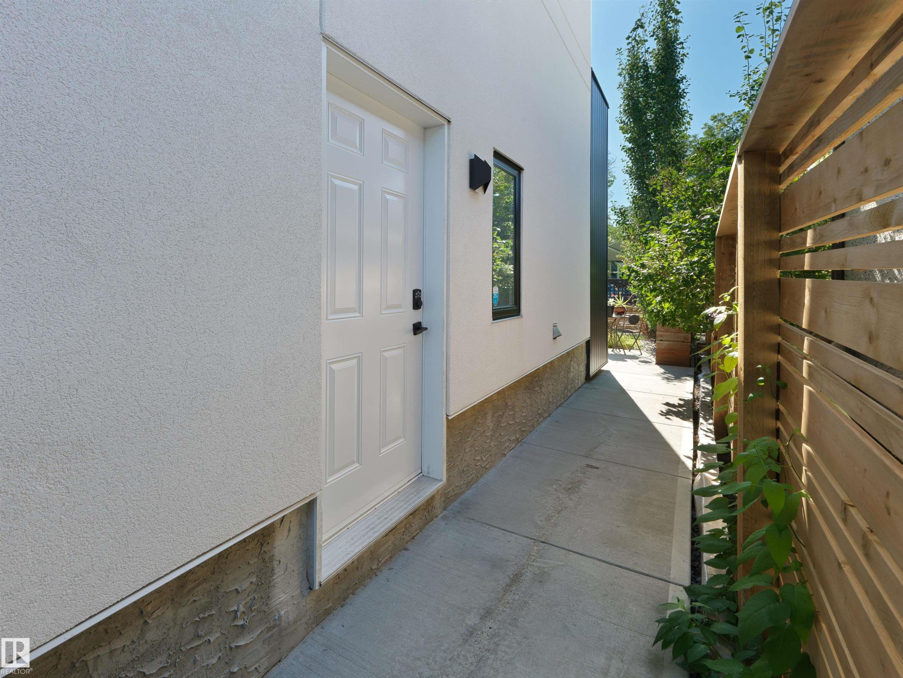 10926 72 Avenue Nw, Edmonton, AB