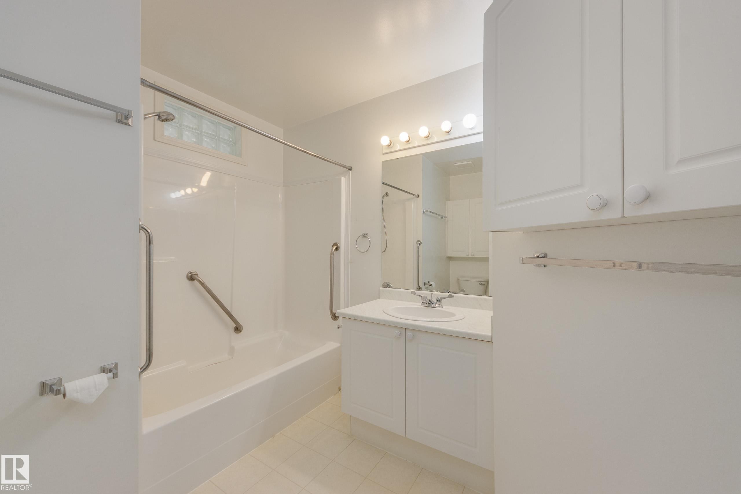 #108 13320 124 St Nw, Edmonton, AB