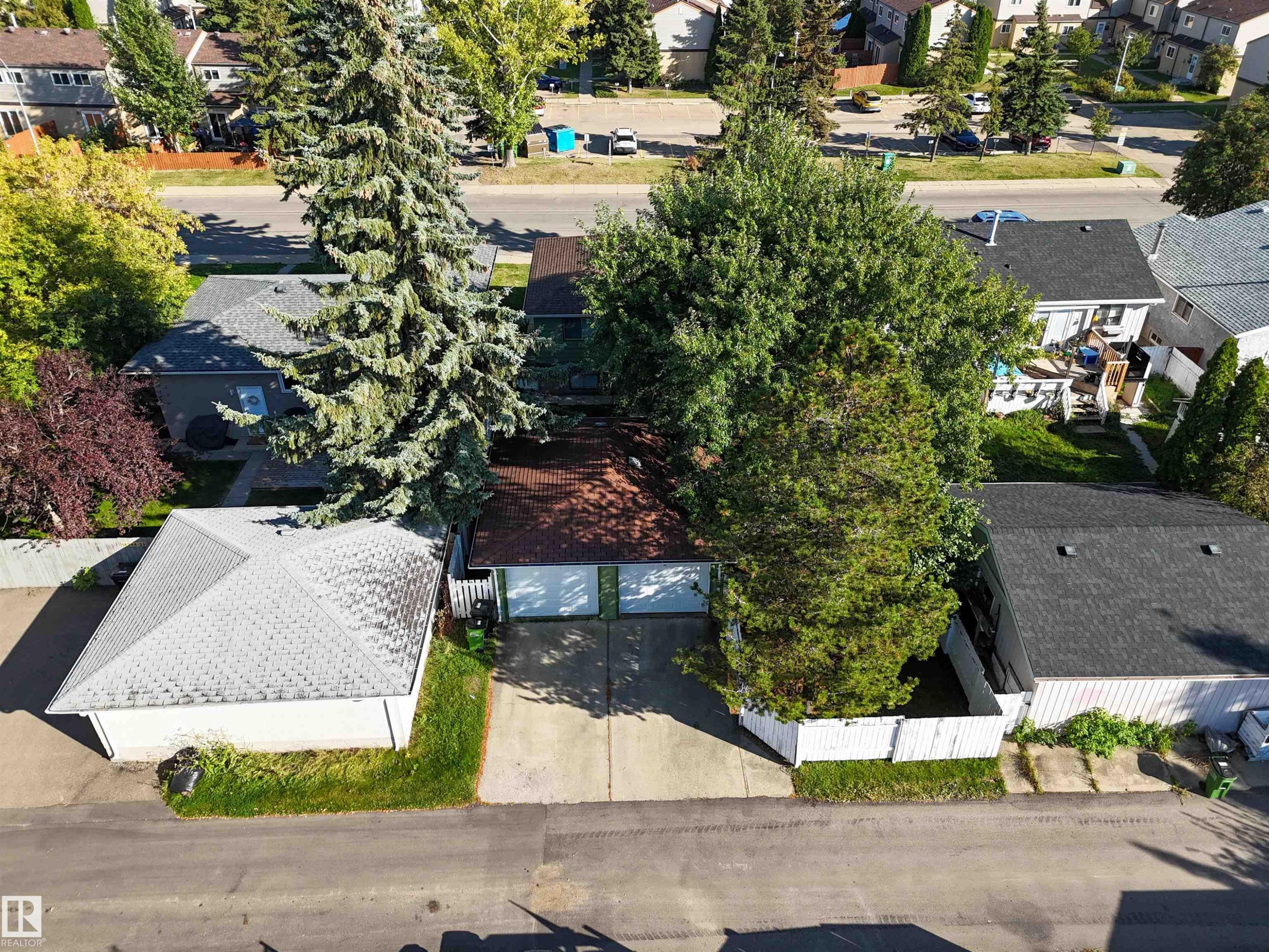 14240 23 Street Nw, Edmonton, AB