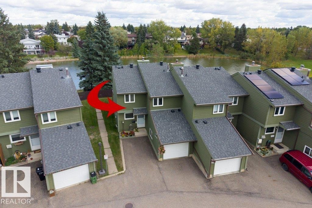 16919 95 Street Nw, Edmonton, AB