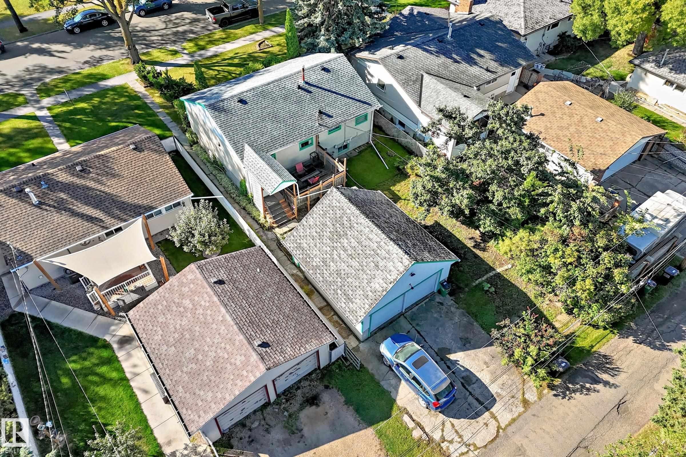 10528 128 Avenue Nw, Edmonton, AB