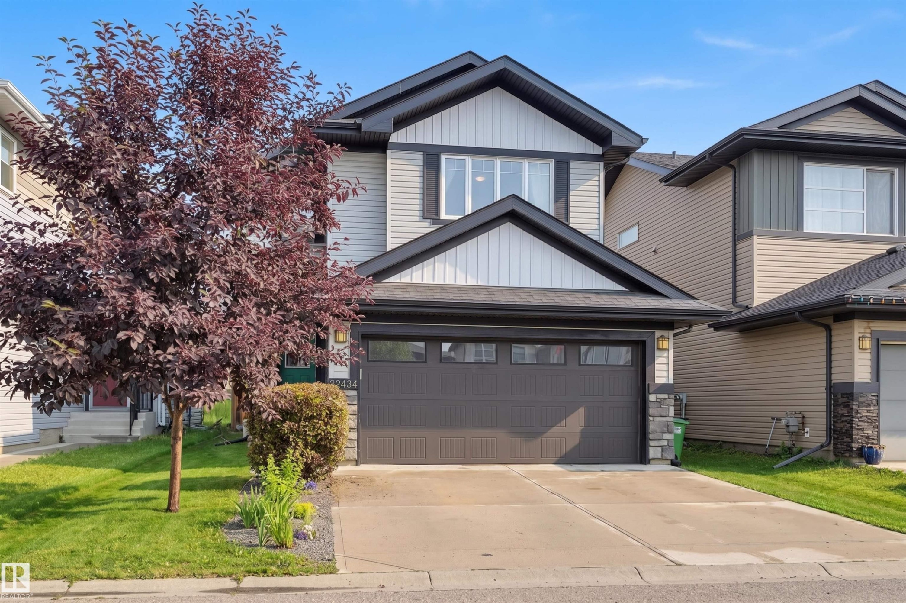 22434 99A Avenue Nw, Edmonton, AB - Outdoor