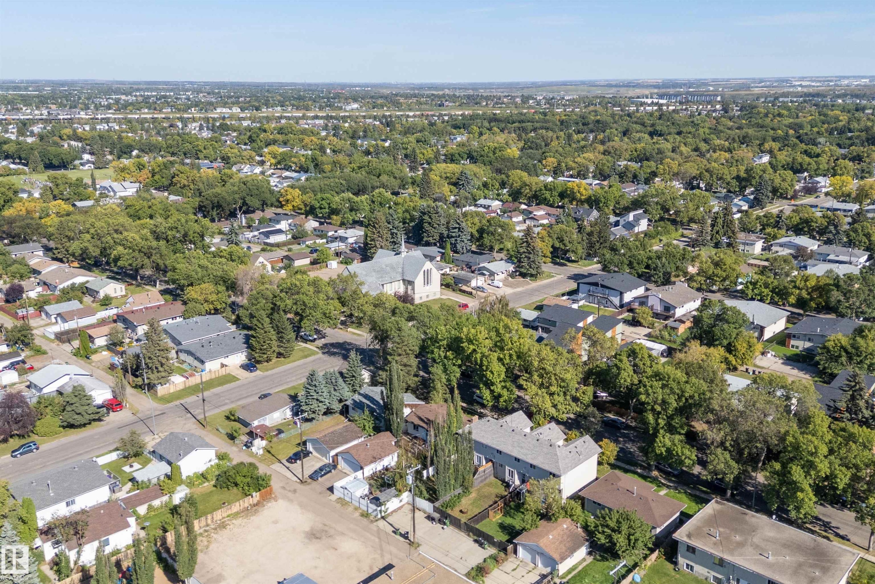 11822 47 Street Nw, Edmonton, AB