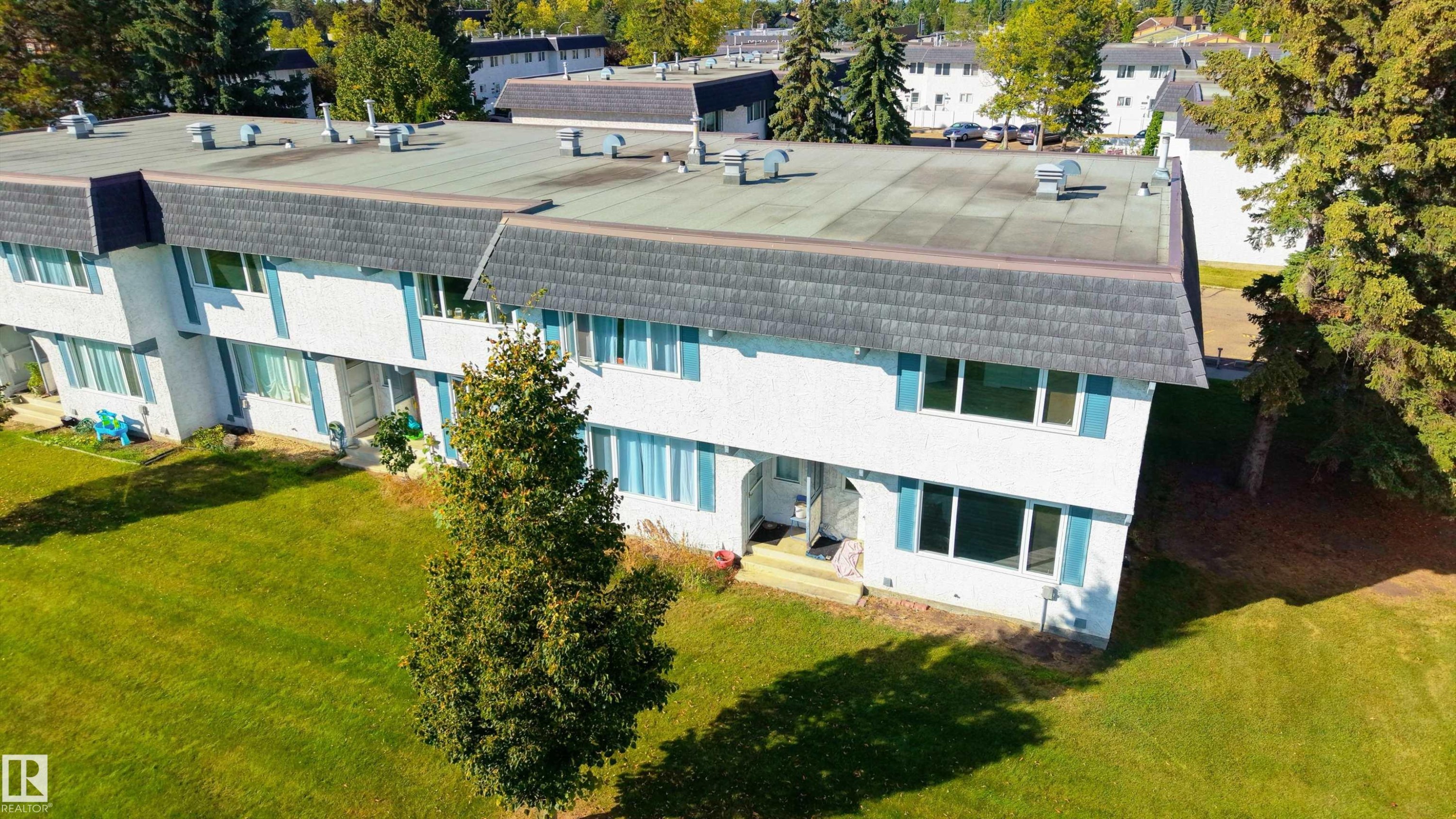 11363 22 Avenue Nw, Edmonton, AB