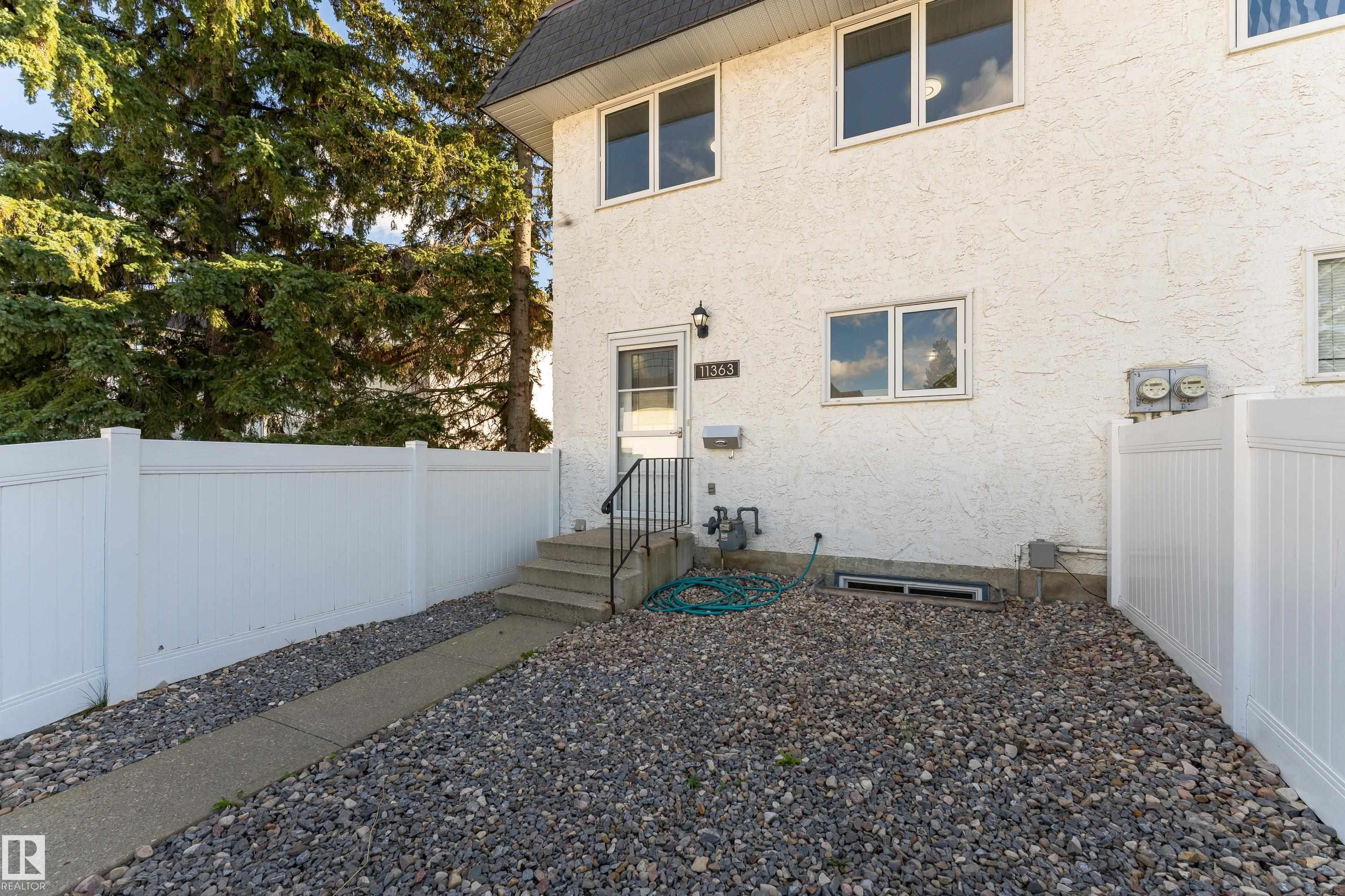 11363 22 Avenue Nw, Edmonton, AB