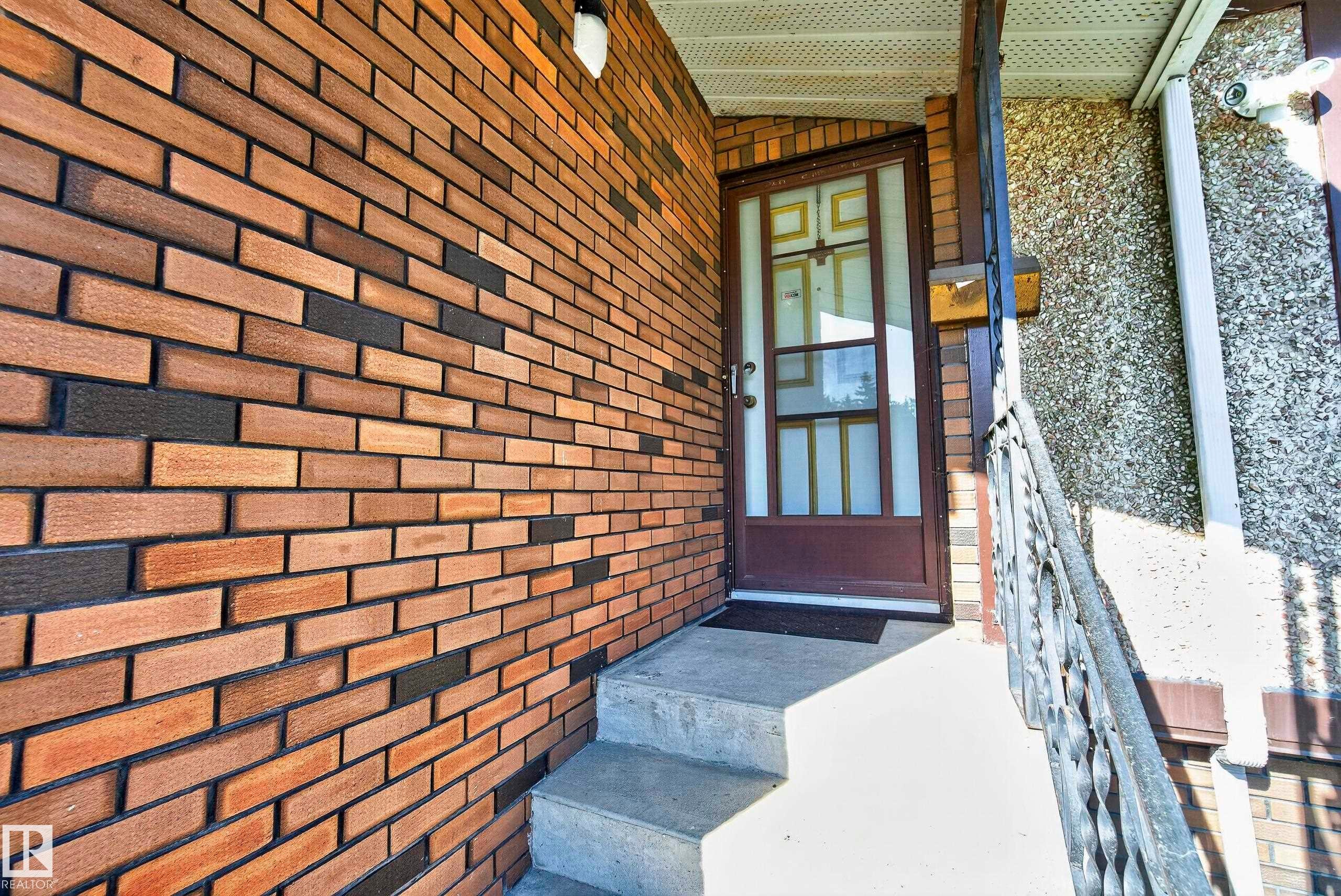1908 62 Street Nw, Edmonton, AB