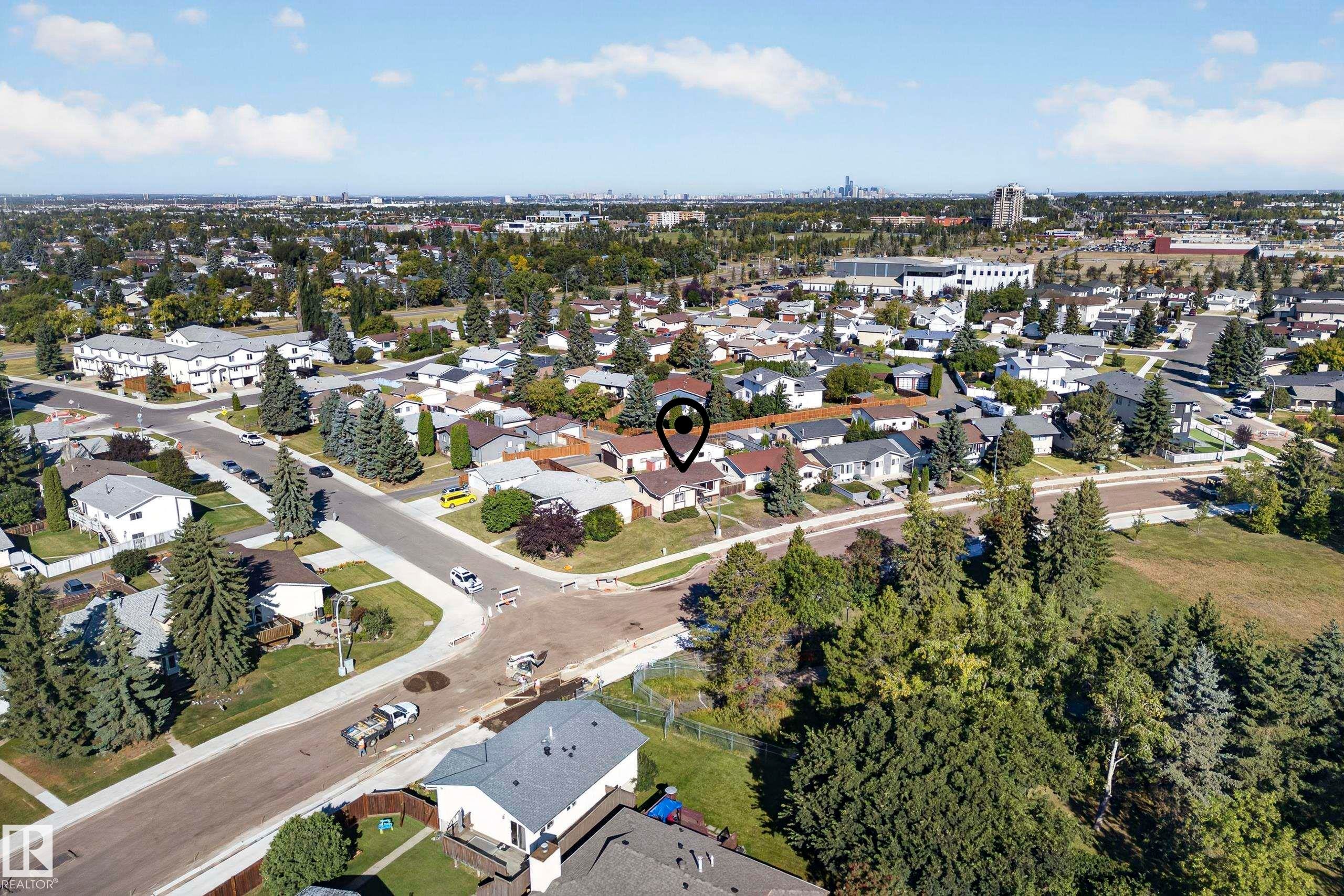 1908 62 Street Nw, Edmonton, AB