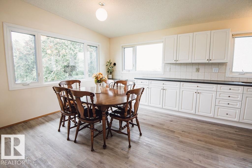 14916 94 Street Nw, Edmonton, AB