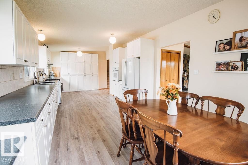 14916 94 Street Nw, Edmonton, AB