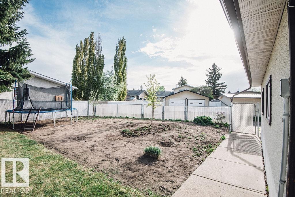 14916 94 Street Nw, Edmonton, AB