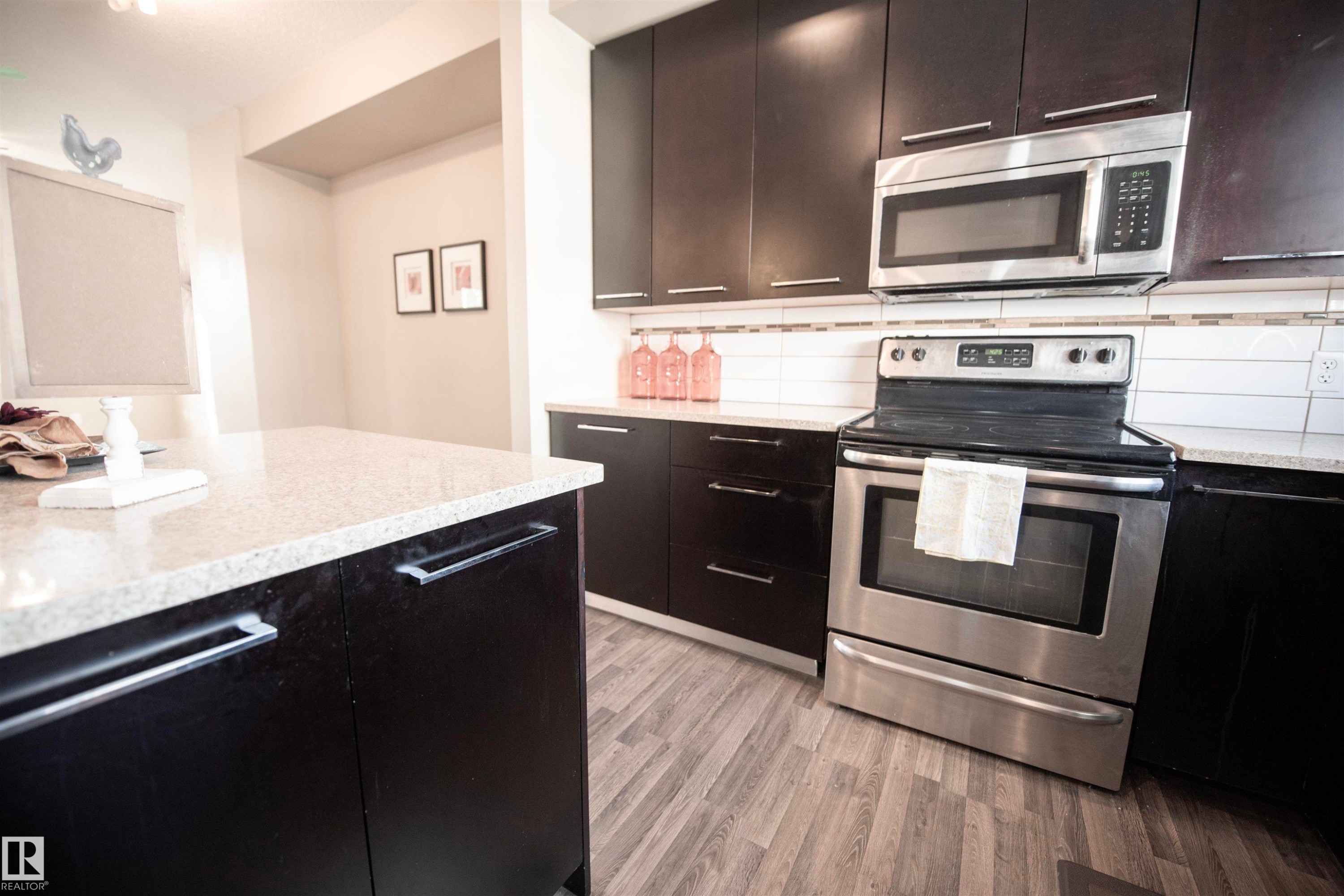 #65 8315 180 Av Nw, Edmonton, AB