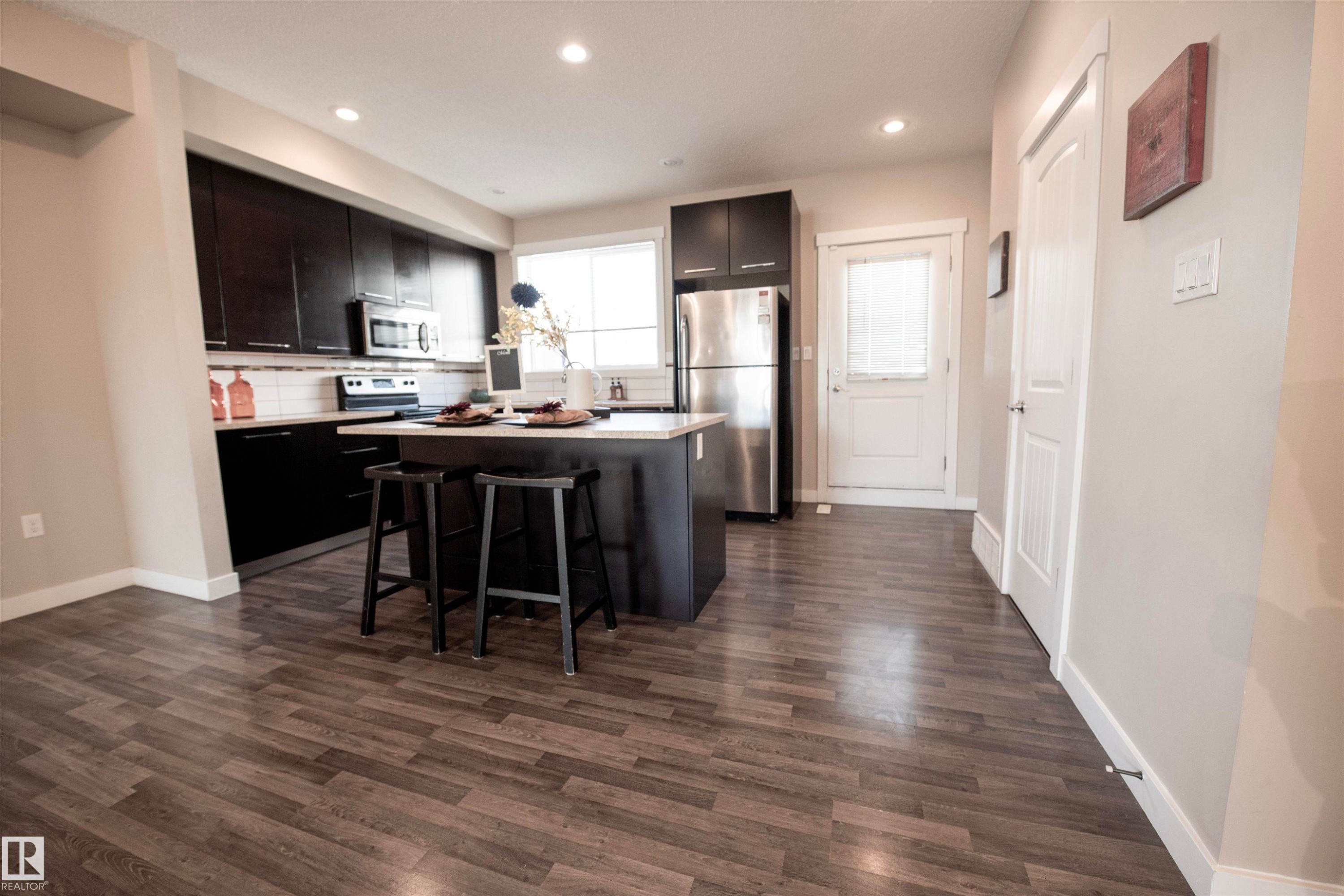 #65 8315 180 Av Nw, Edmonton, AB