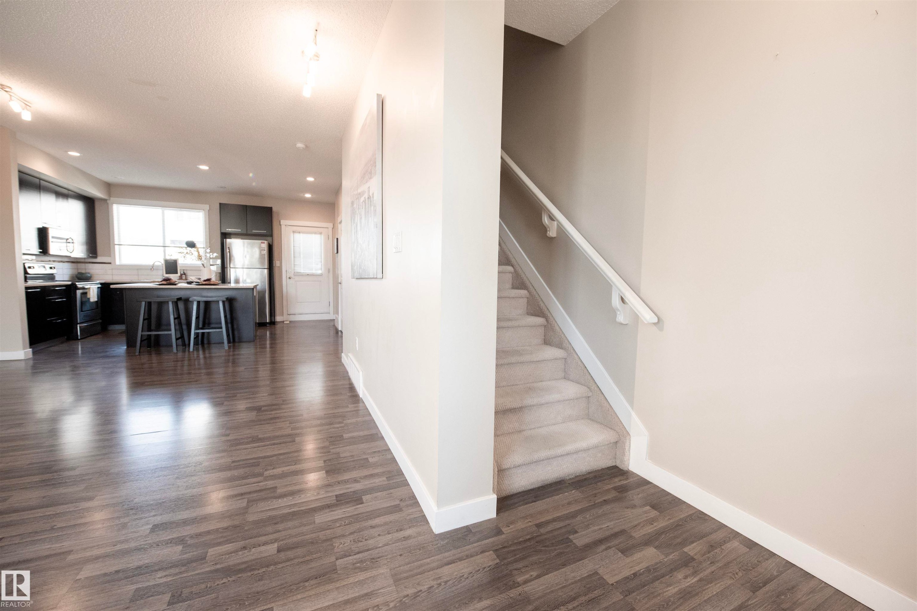 #65 8315 180 Av Nw, Edmonton, AB