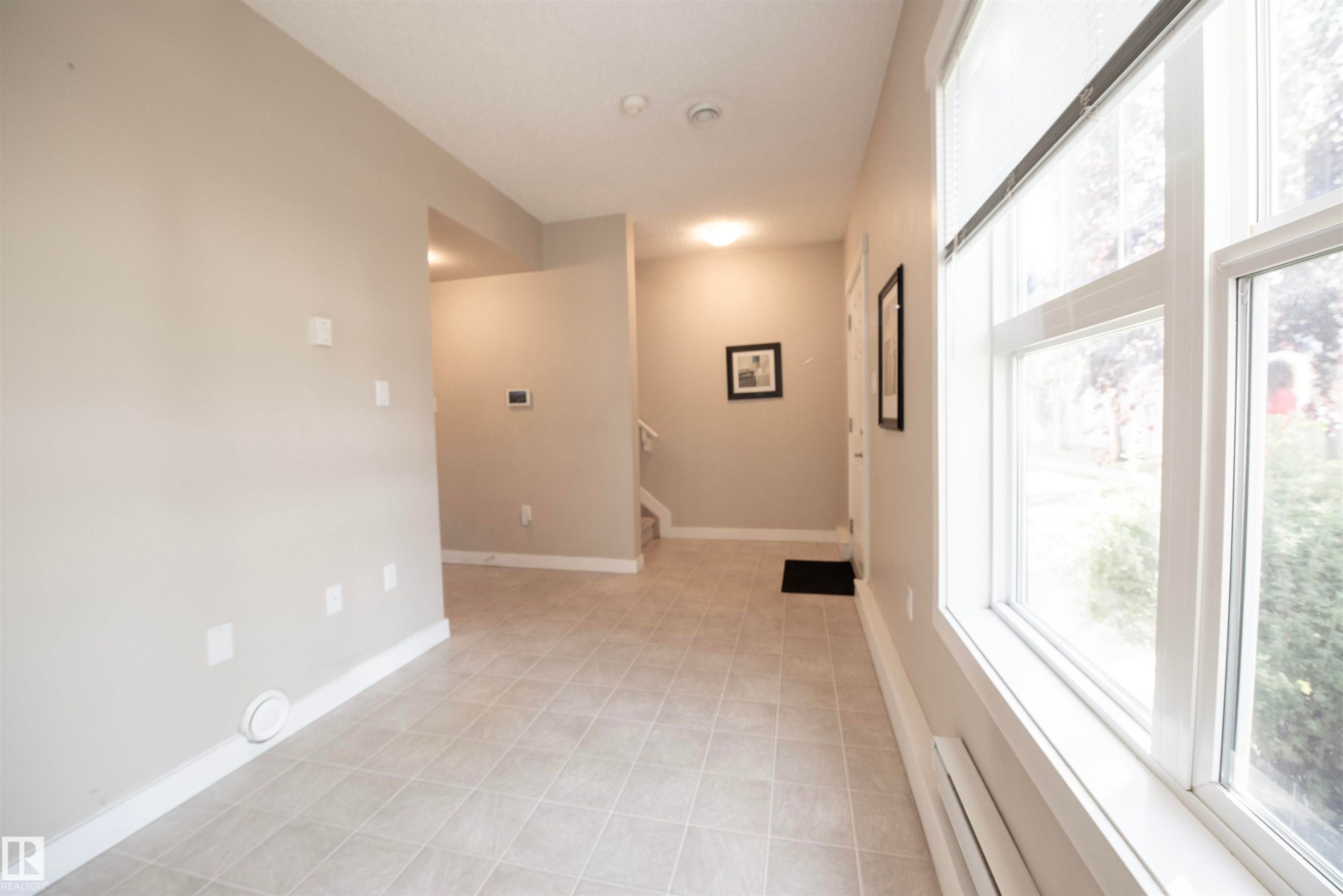 #65 8315 180 Av Nw, Edmonton, AB