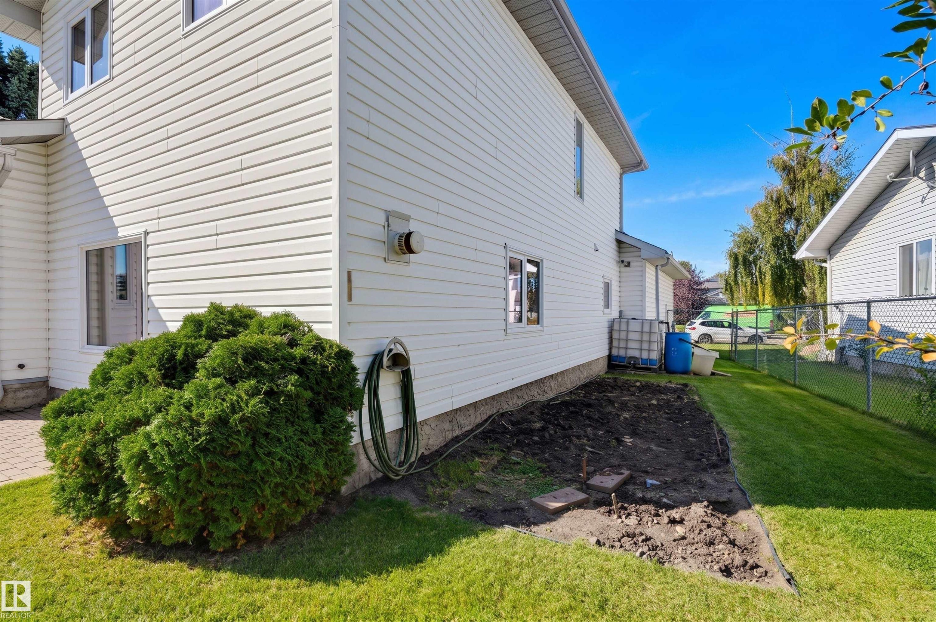 13709 131 Avenue Nw, Edmonton, AB