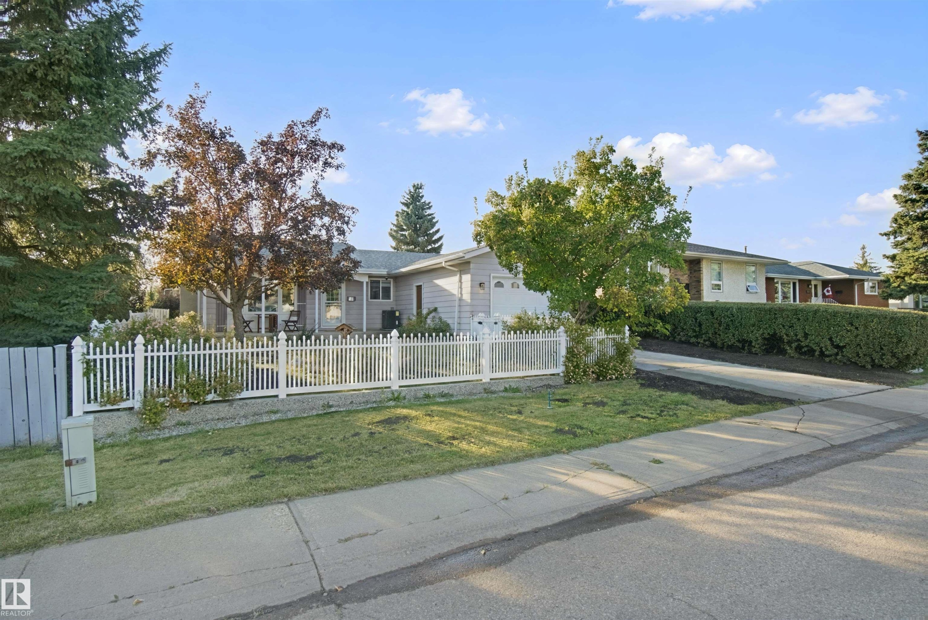 3508 106A Street Nw, Edmonton, AB