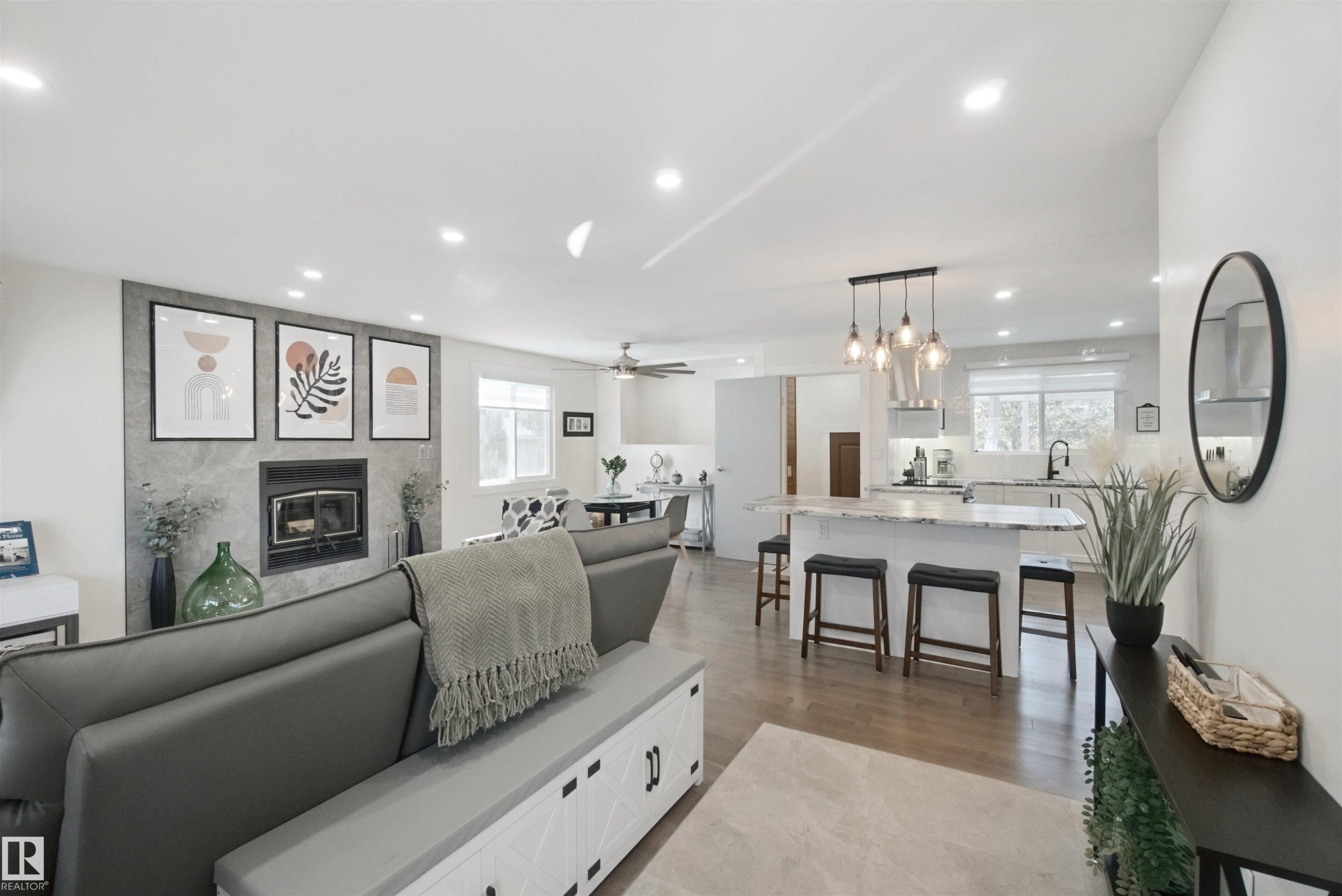 3508 106A Street Nw, Edmonton, AB