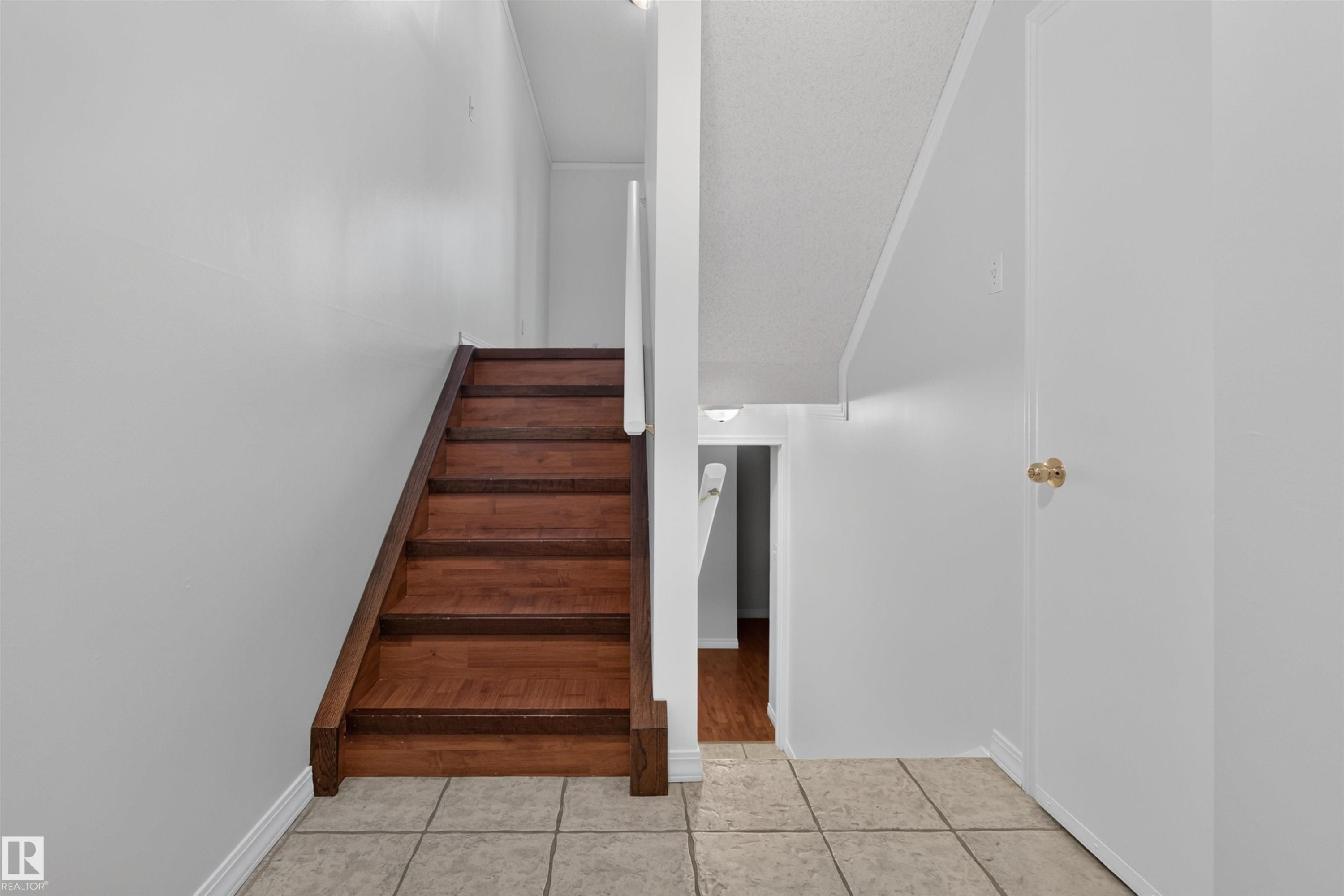 #37 9520 174 St Nw, Edmonton, AB