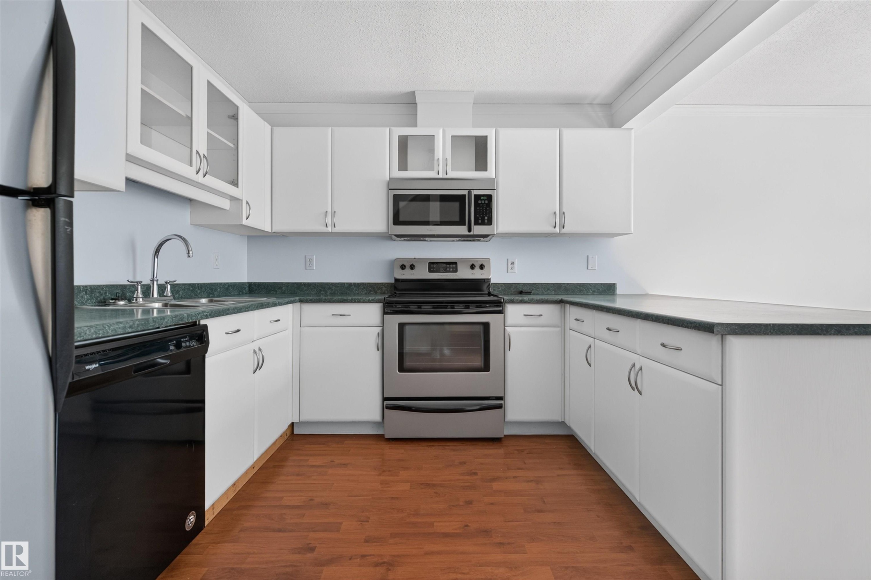 #37 9520 174 St Nw, Edmonton, AB