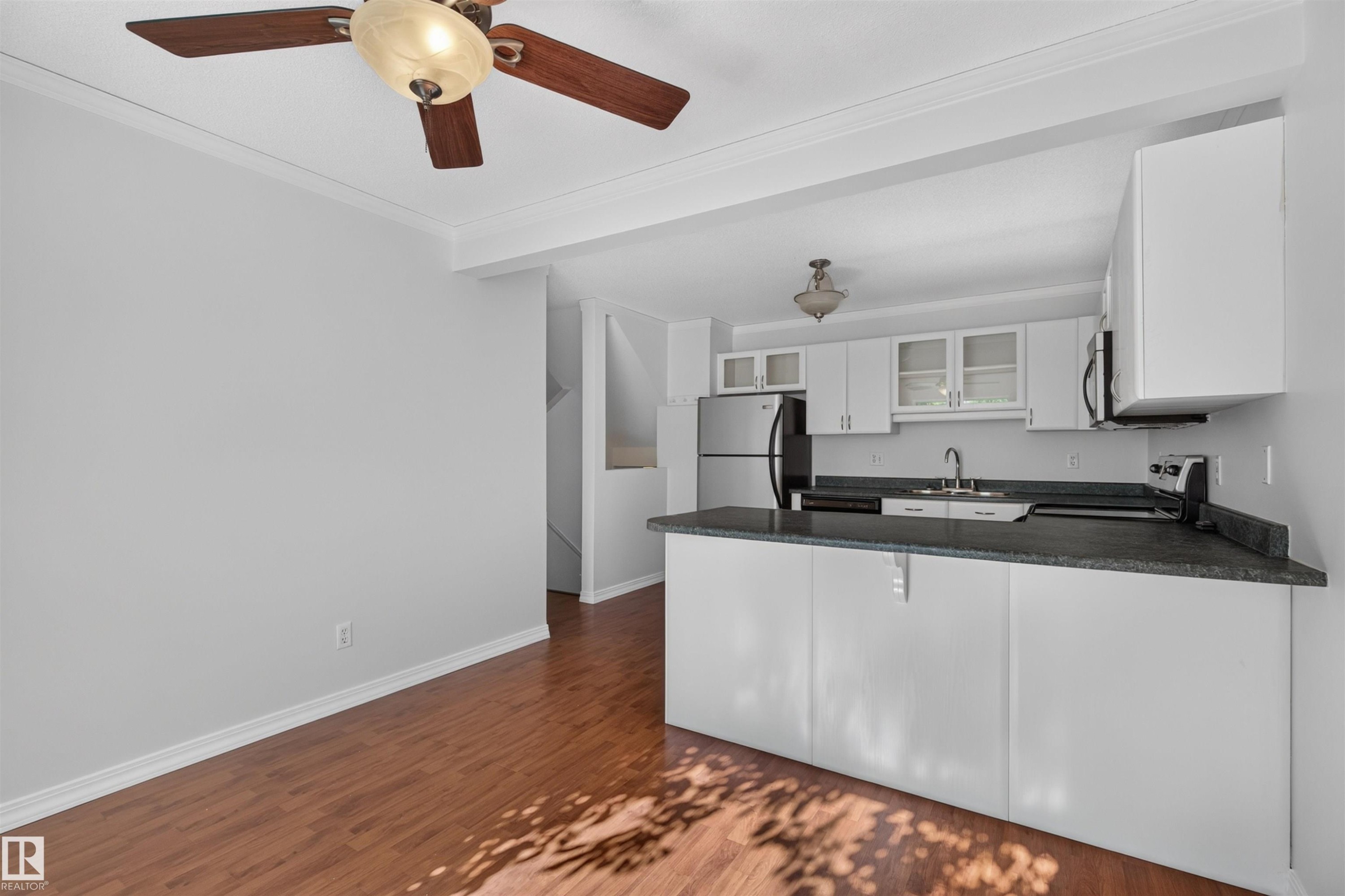 #37 9520 174 St Nw, Edmonton, AB