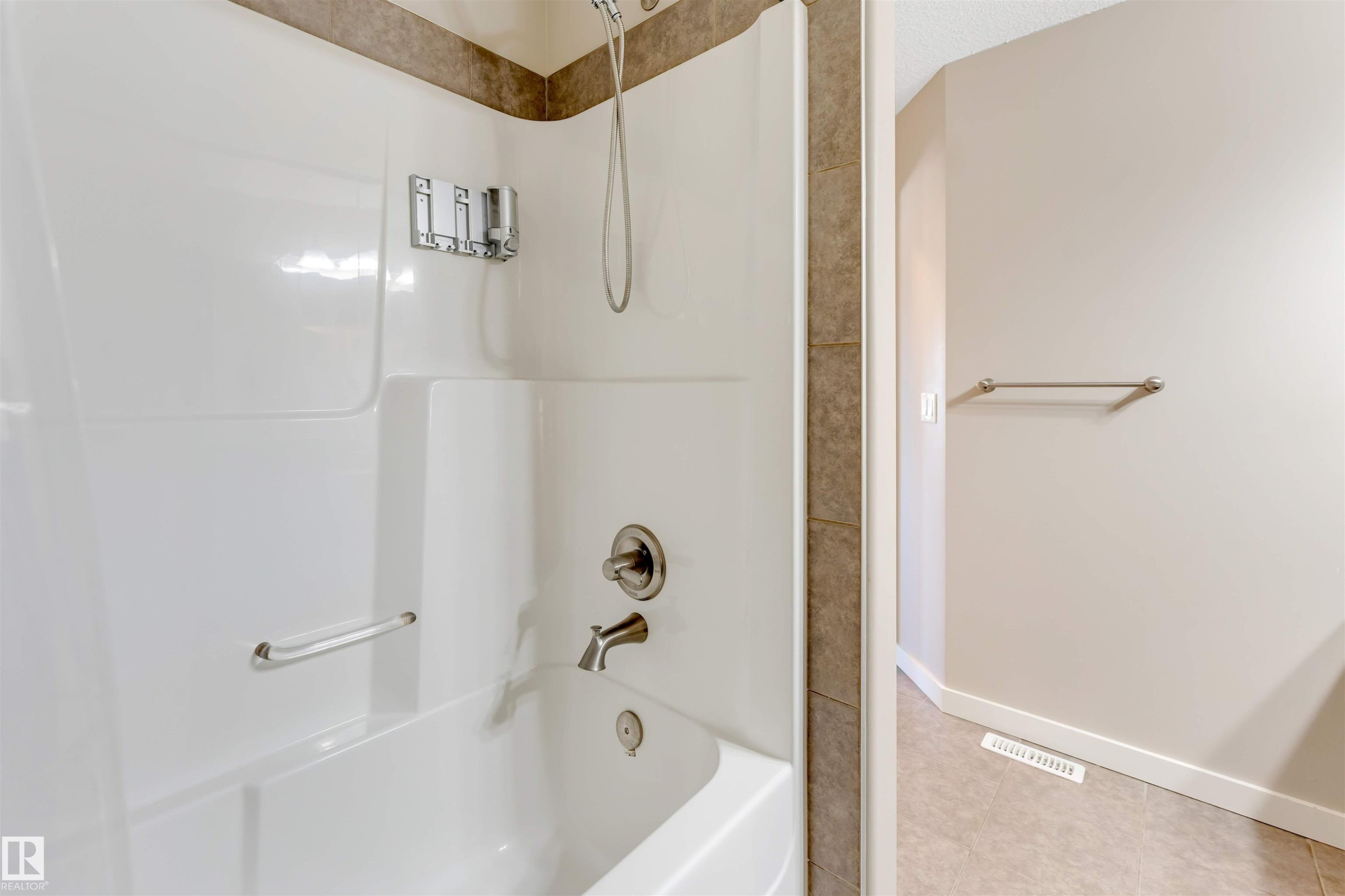 3662 13 Street Nw, Edmonton, AB