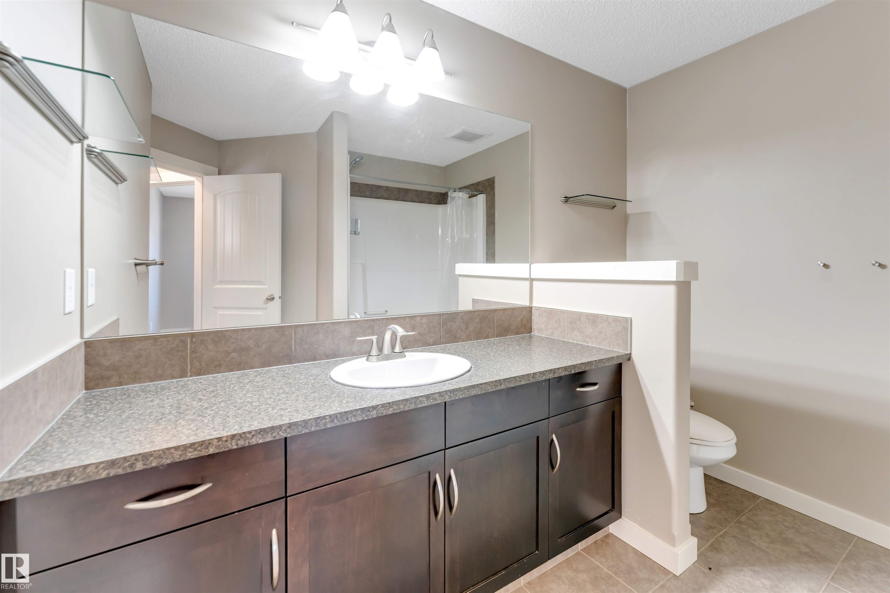 3662 13 Street Nw, Edmonton, AB