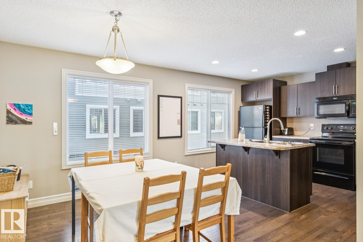 #46 5317 3 Av Sw, Edmonton, AB