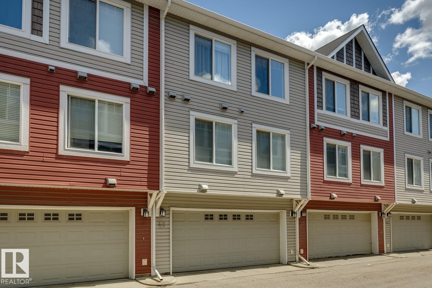 #46 5317 3 Av Sw, Edmonton, AB