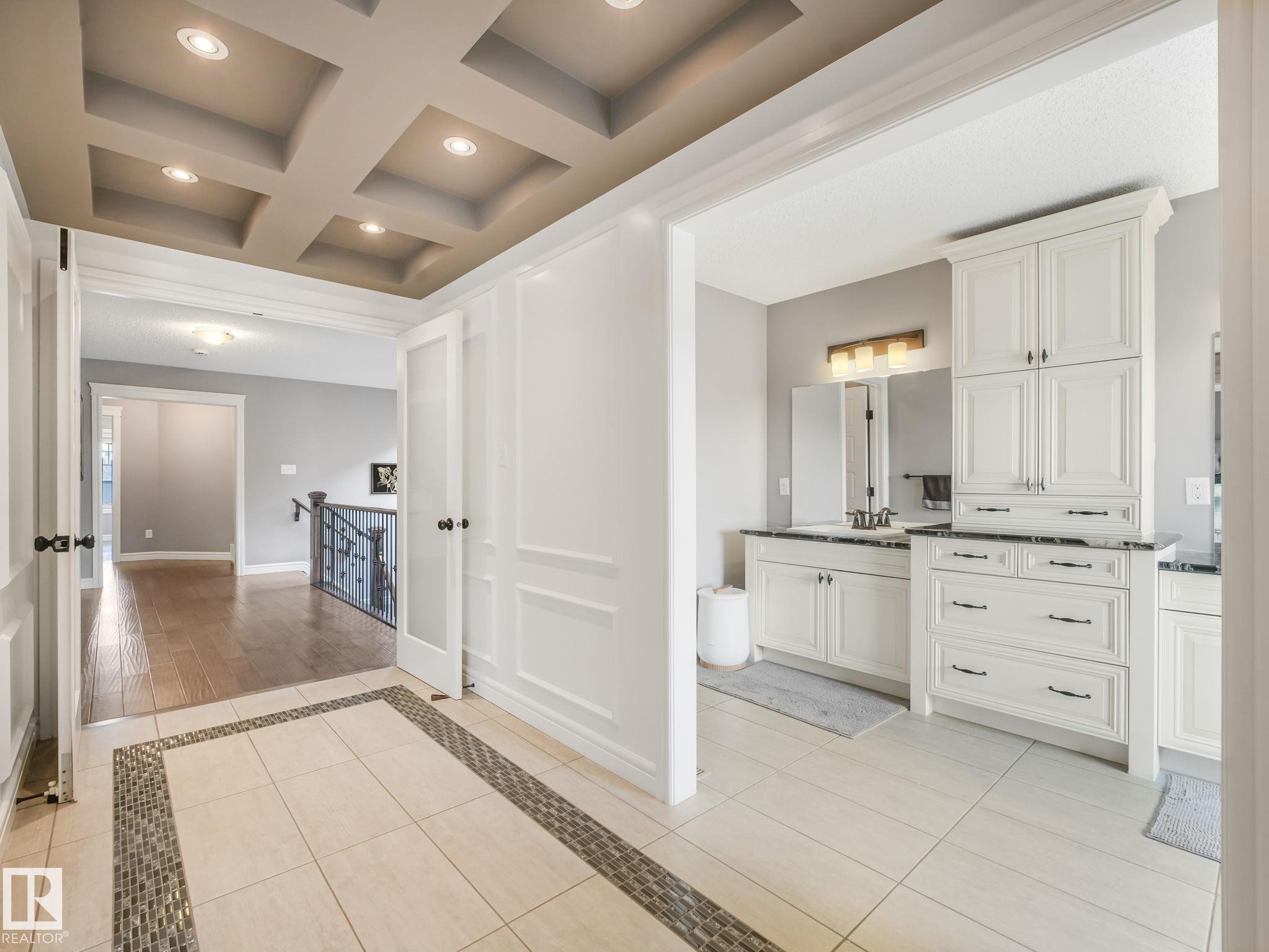 3711 Westcliff Way Sw, Edmonton, AB