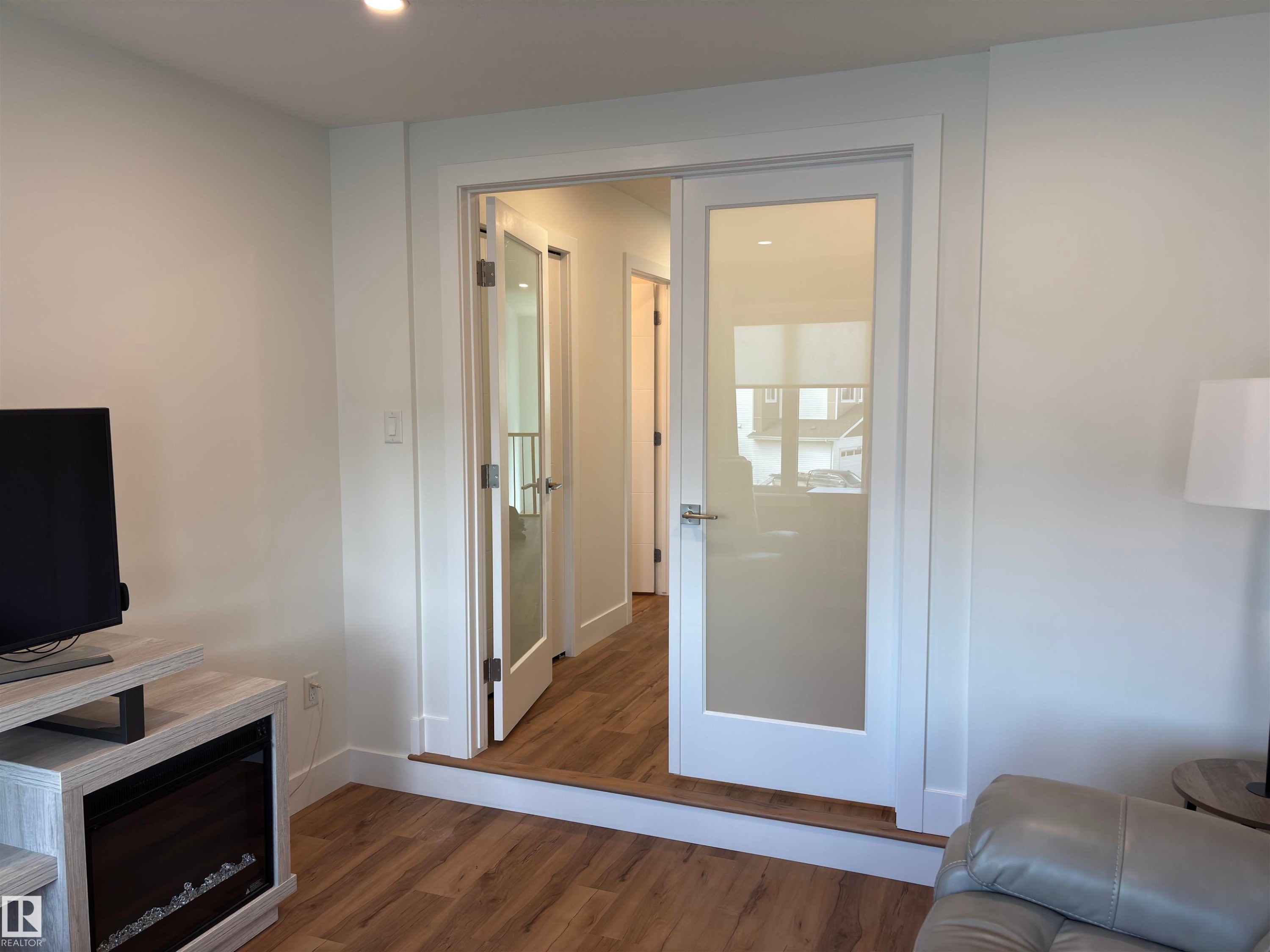 283 Silverstone Crescent, Stony Plain, AB