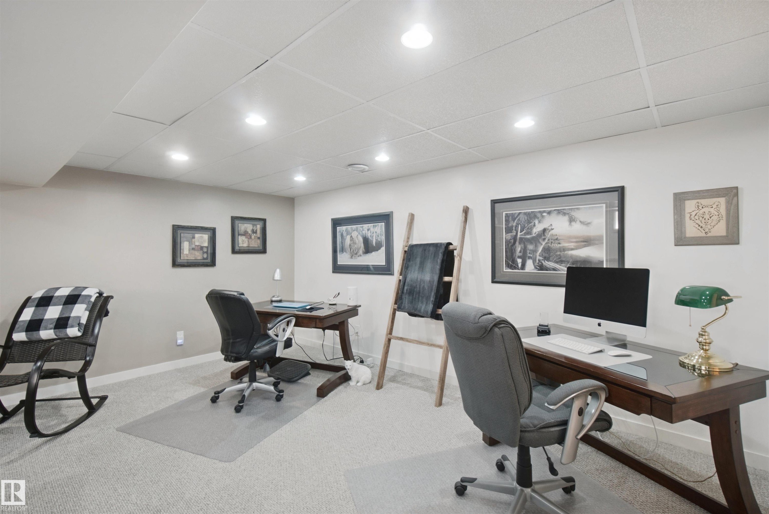 open to the Family Room - 11439 144 Avenue Nw, Edmonton, AB