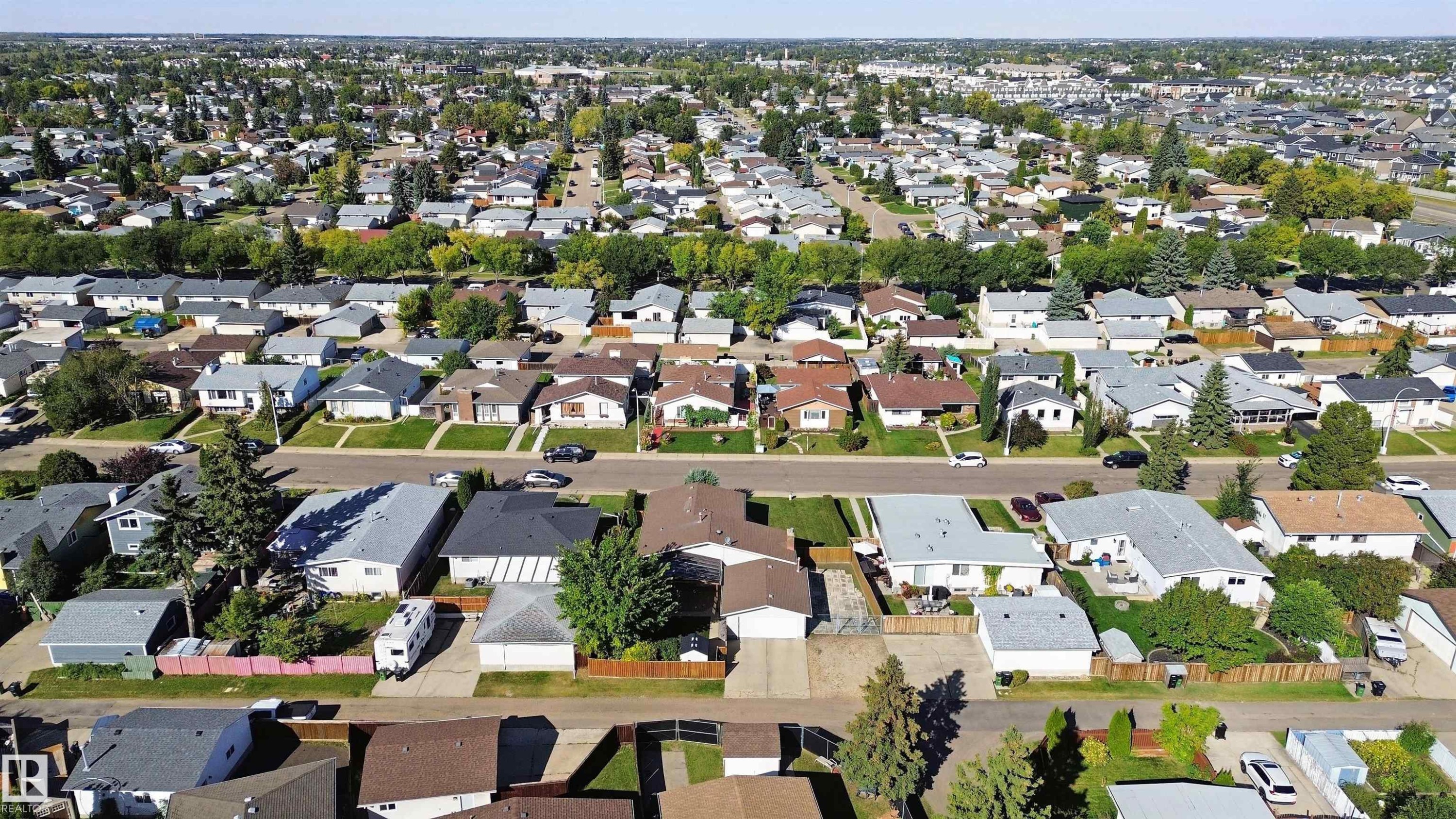 11439 144 Avenue Nw, Edmonton, AB
