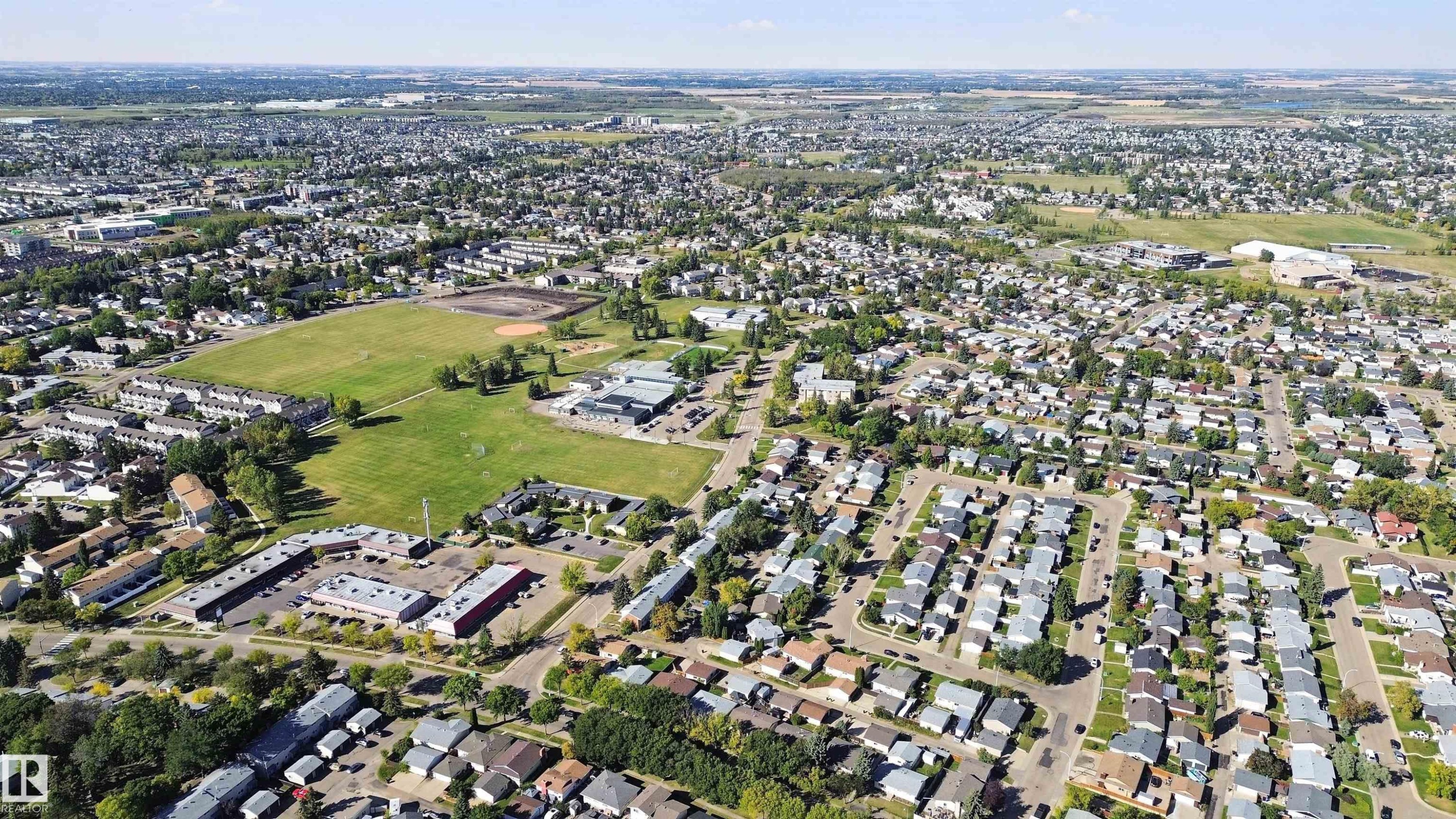 11439 144 Avenue Nw, Edmonton, AB