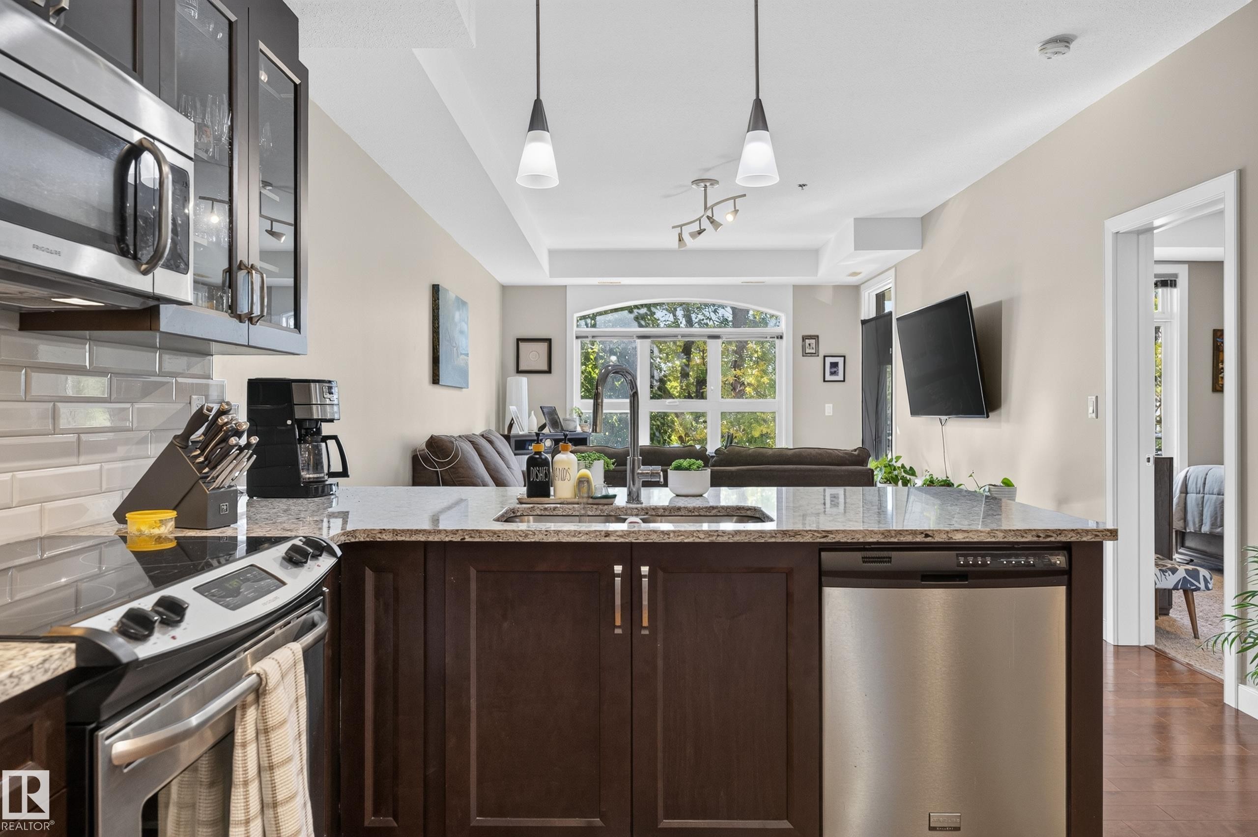 #202 10808 71 Av Nw, Edmonton, AB