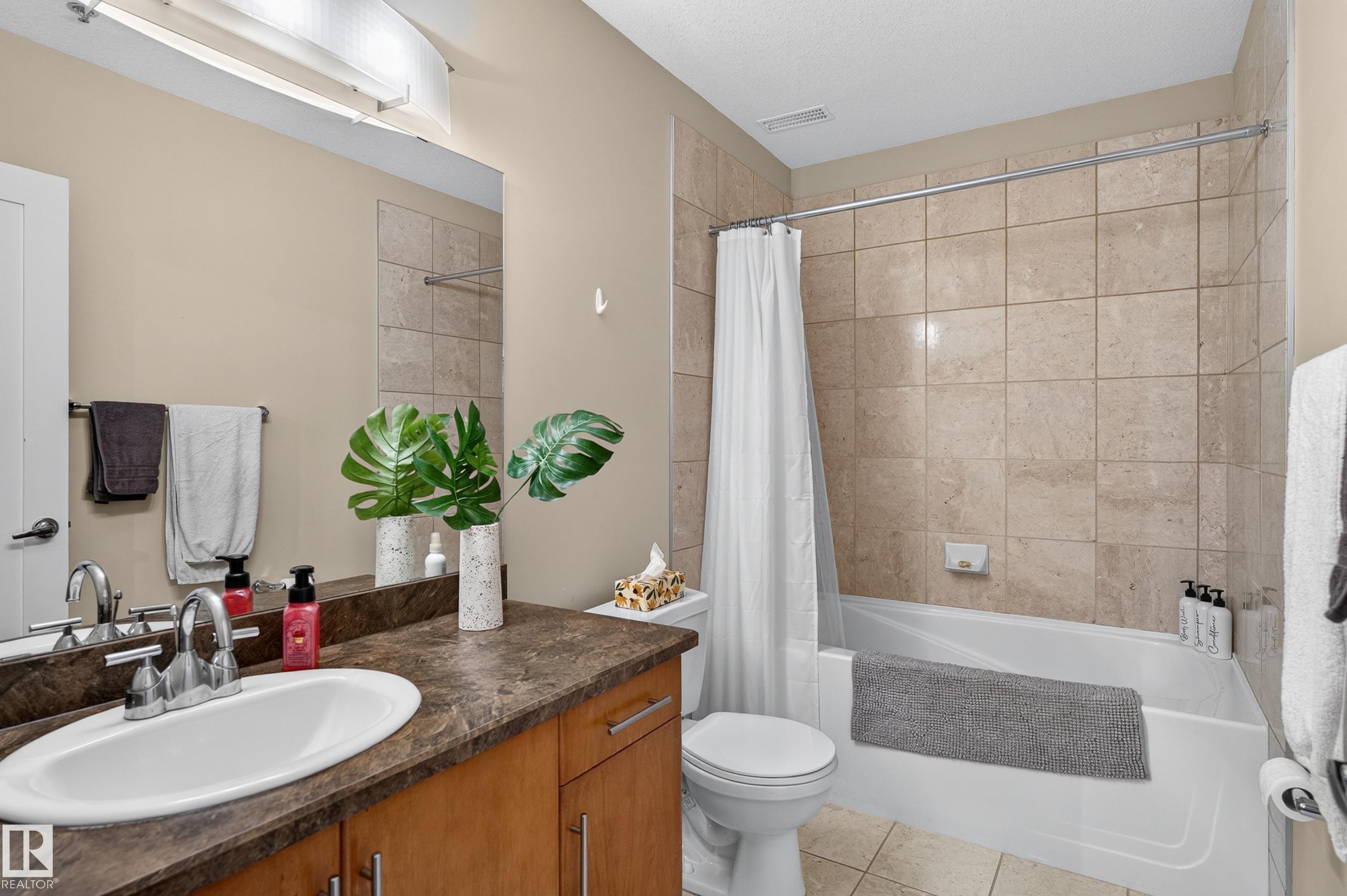#202 10808 71 Av Nw, Edmonton, AB