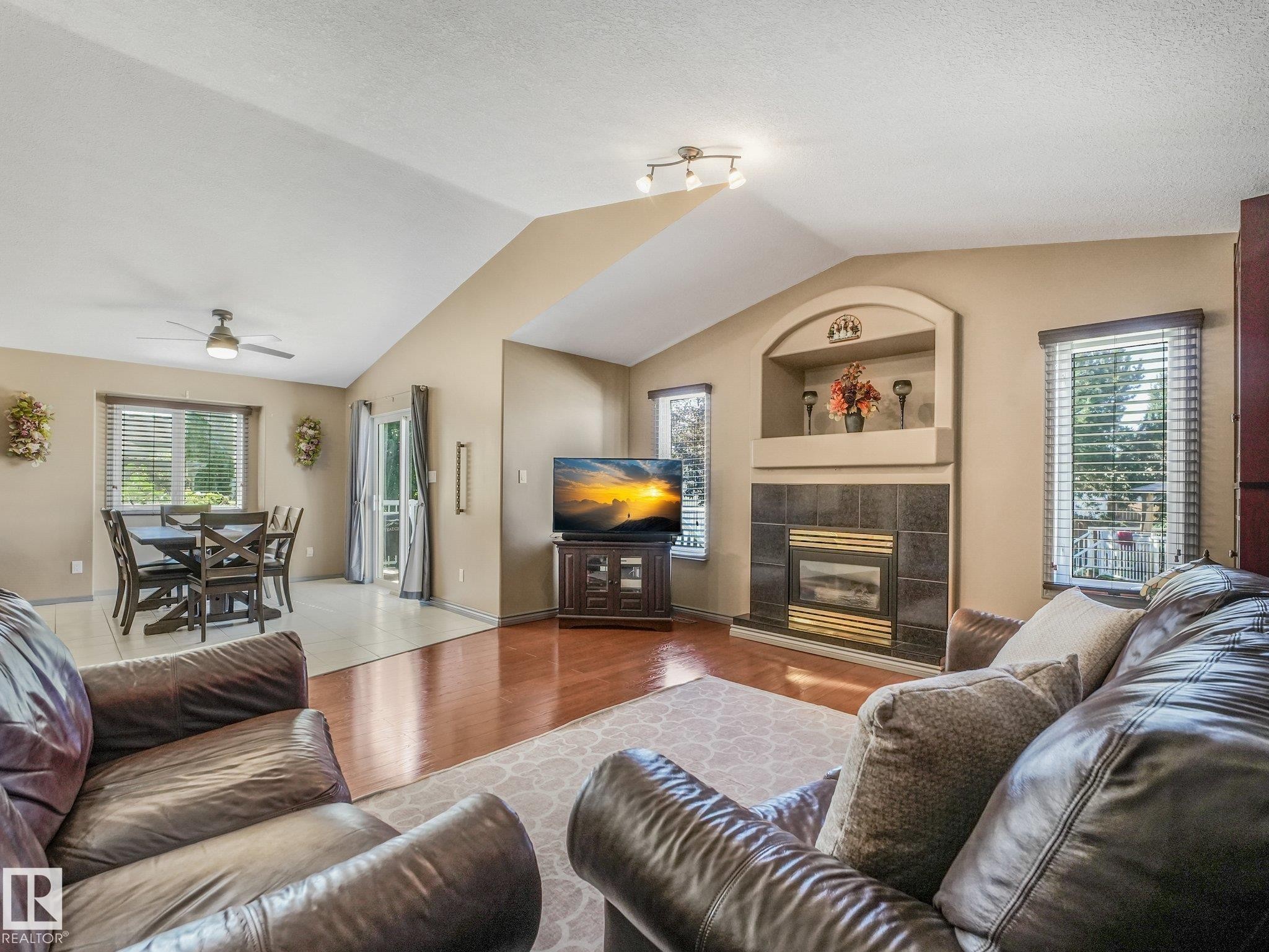 247 Hooper Crescent Nw, Edmonton, AB