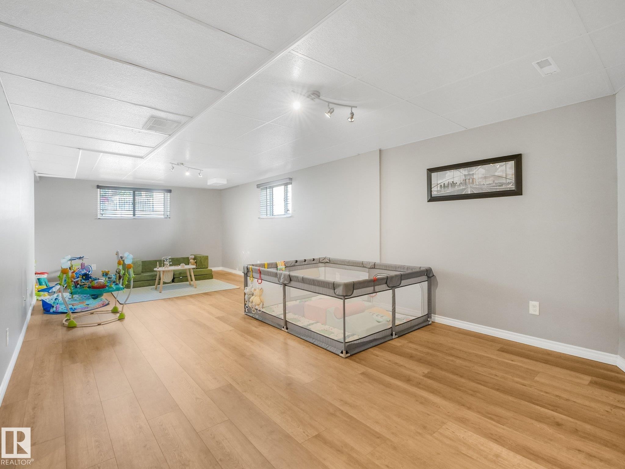 247 Hooper Crescent Nw, Edmonton, AB