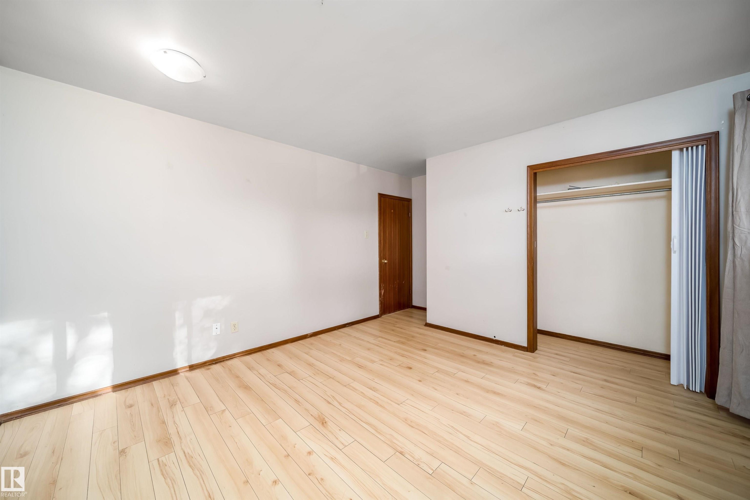 12825 102 Street Nw, Edmonton, AB