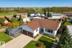 5047 46 Street Lamont, AB T0B 2R0