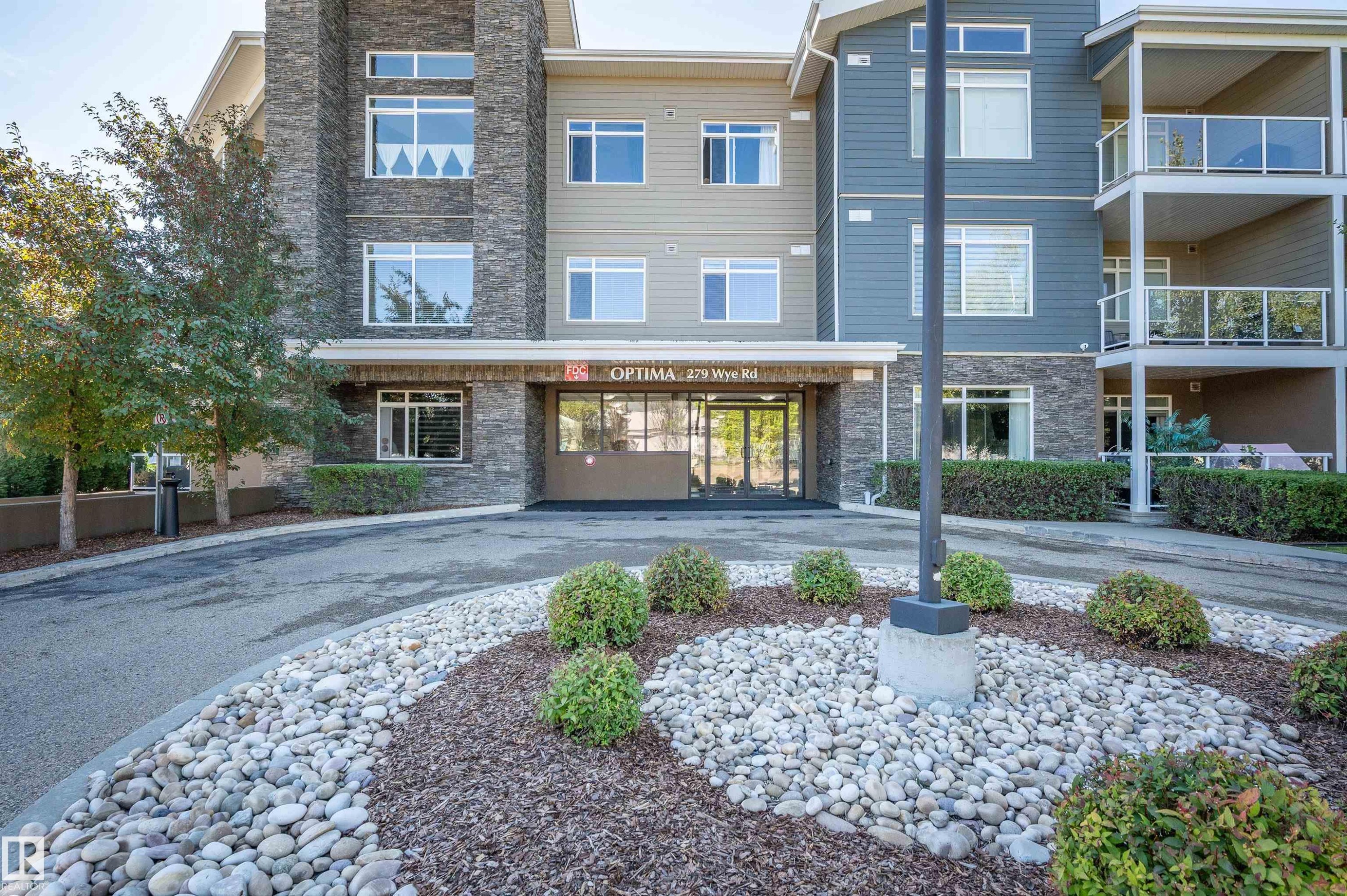 #302 279 Wye Rd, Sherwood Park, AB