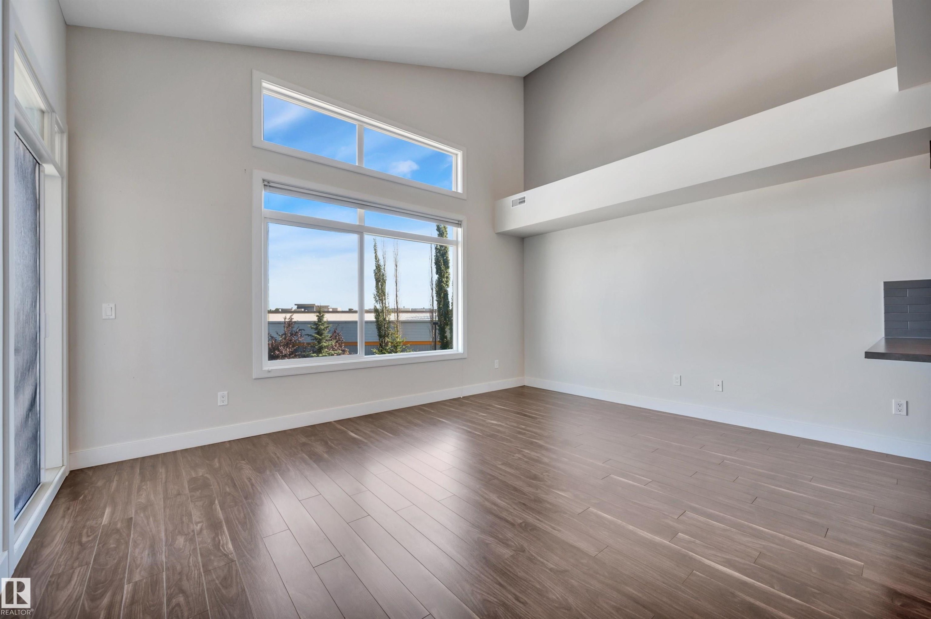 #302 279 Wye Rd, Sherwood Park, AB