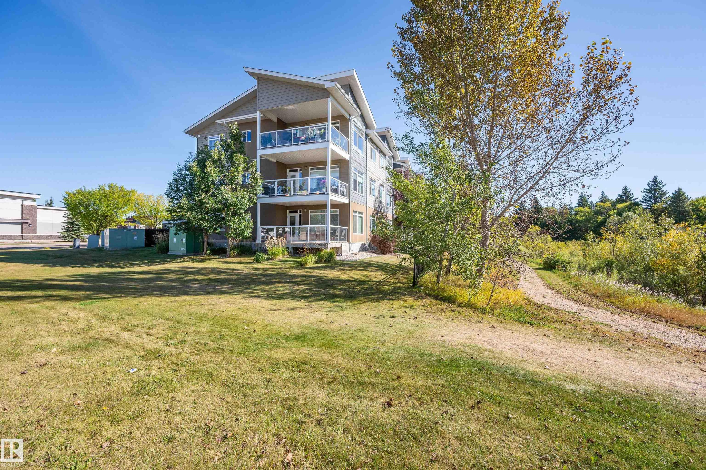 #302 279 Wye Rd, Sherwood Park, AB