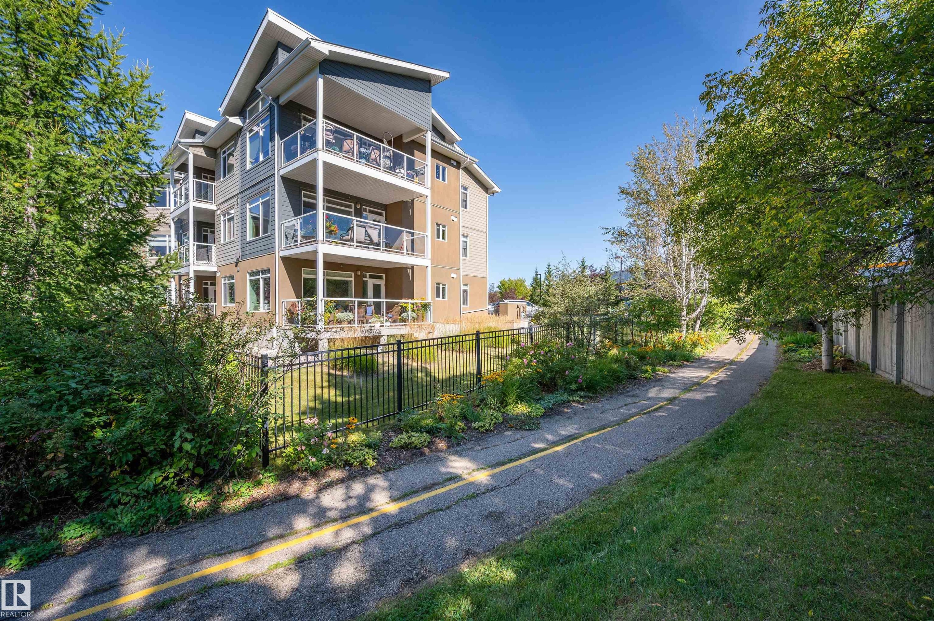 #302 279 Wye Rd, Sherwood Park, AB