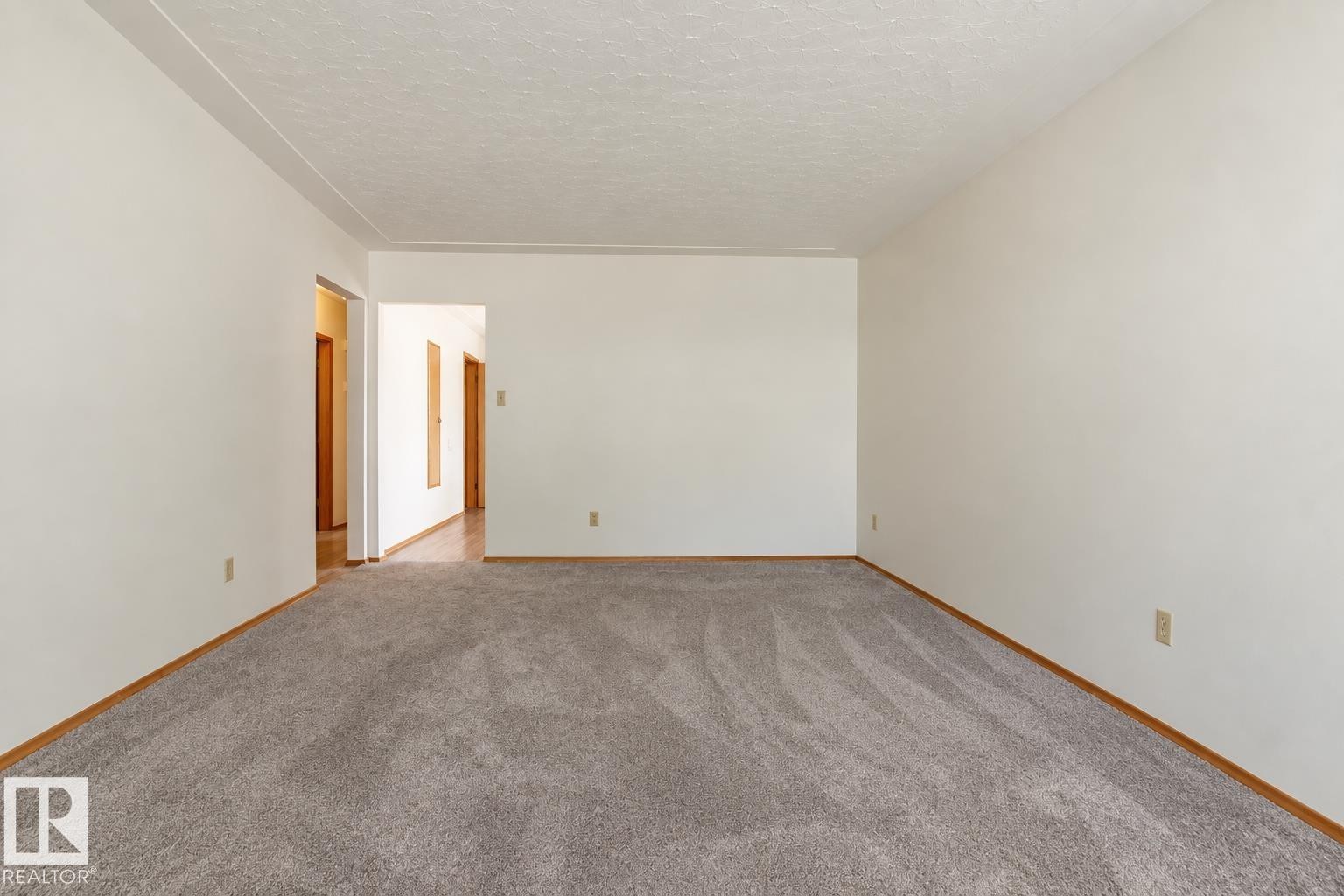 10339 80 Street Nw, Edmonton, AB