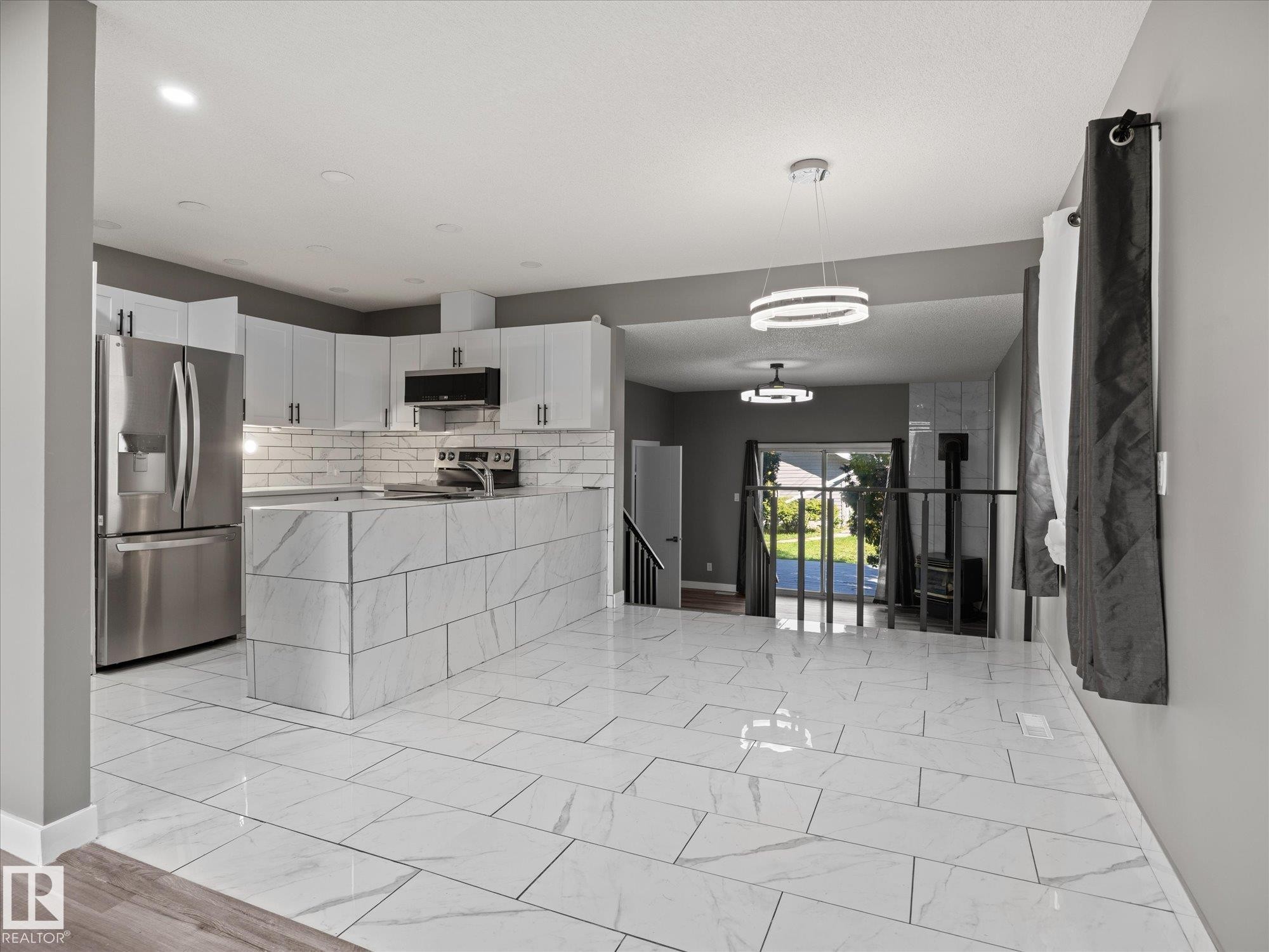 11211 104 Street Nw, Edmonton, AB