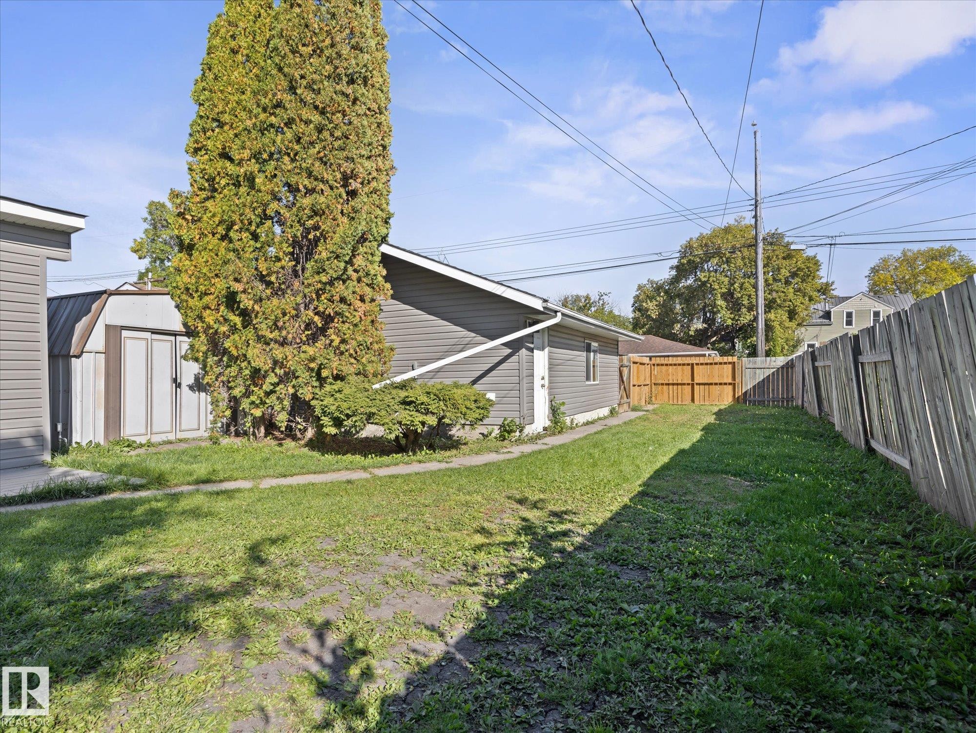 11211 104 Street Nw, Edmonton, AB
