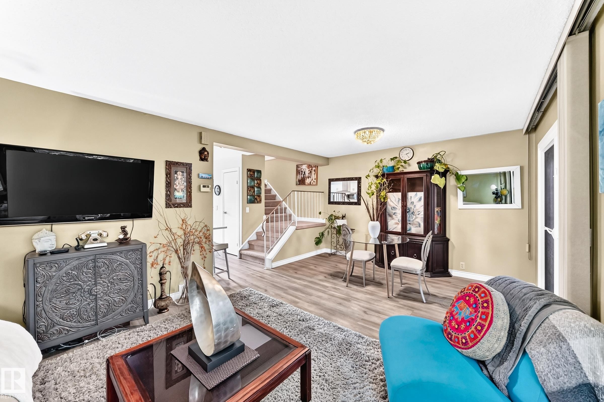 5620 93A Avenue Nw, Edmonton, AB