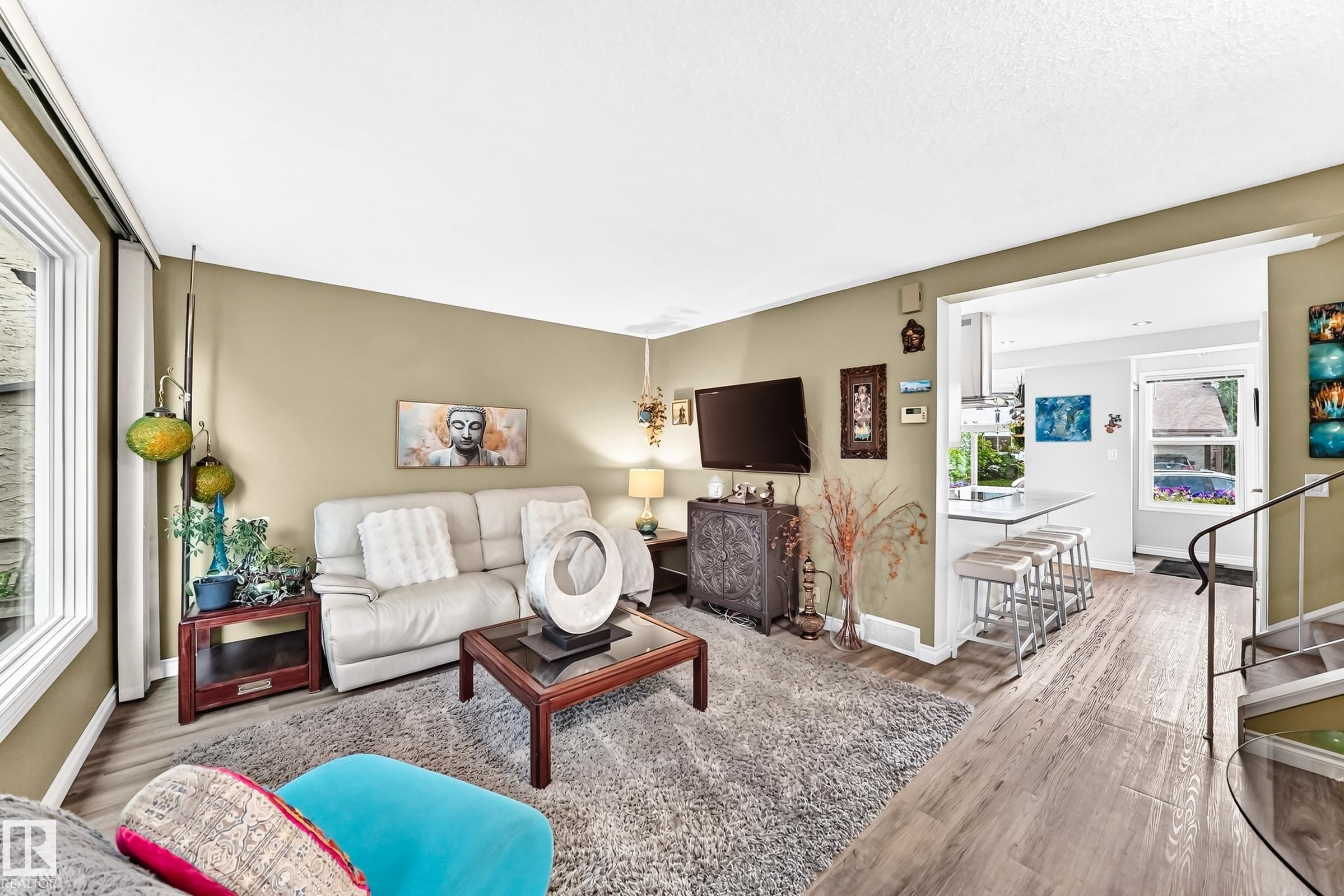 5620 93A Avenue Nw, Edmonton, AB