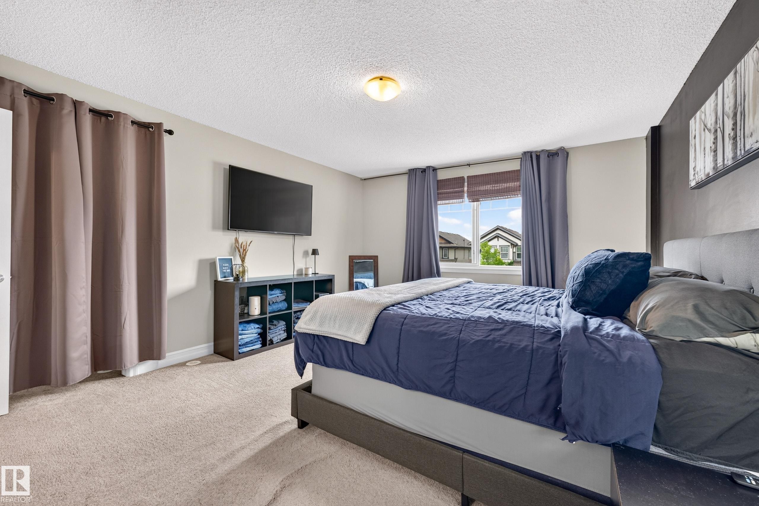 16507 134 Street Nw, Edmonton, AB - Indoor Photo Showing Bedroom