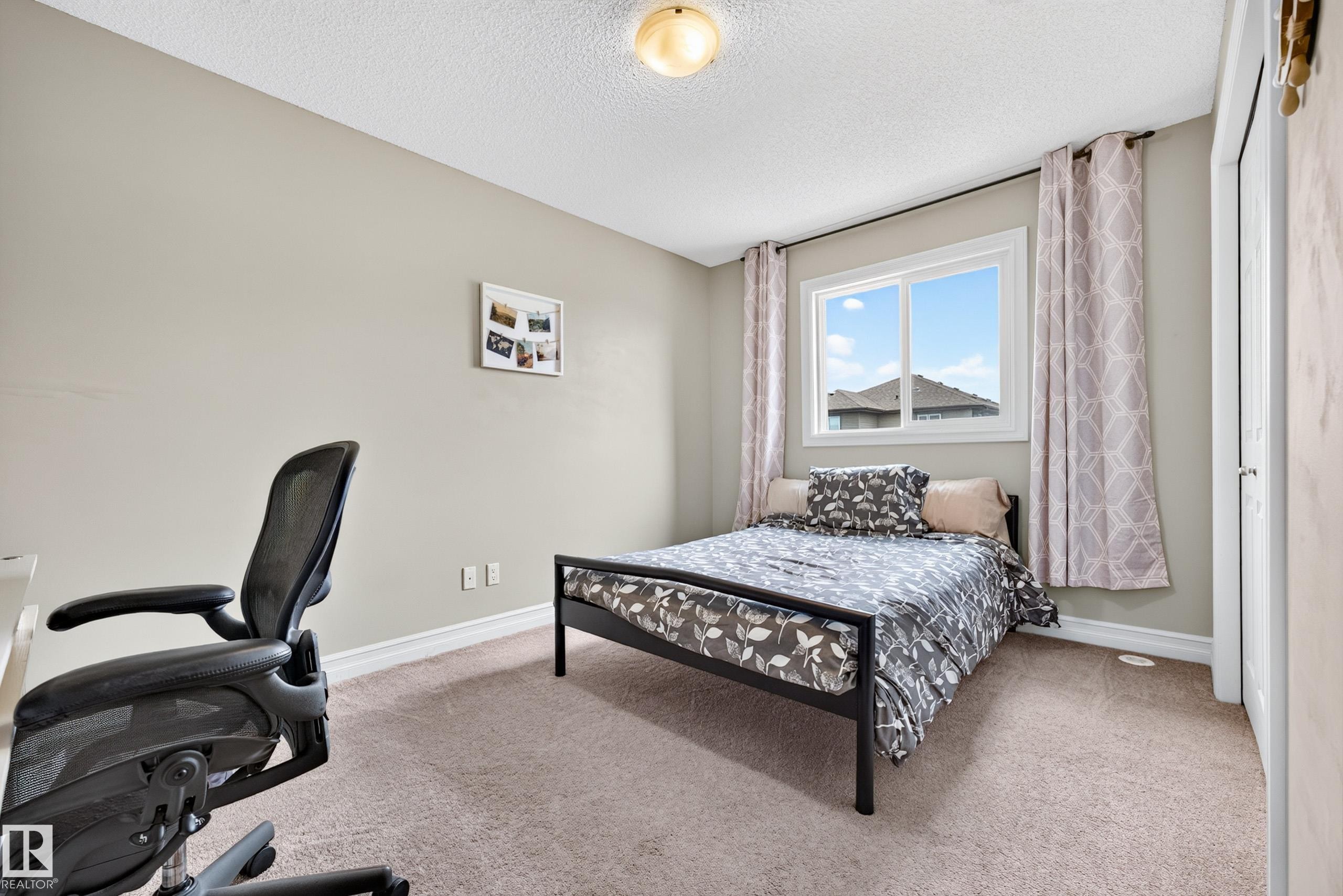 16507 134 Street Nw, Edmonton, AB - Indoor Photo Showing Bedroom